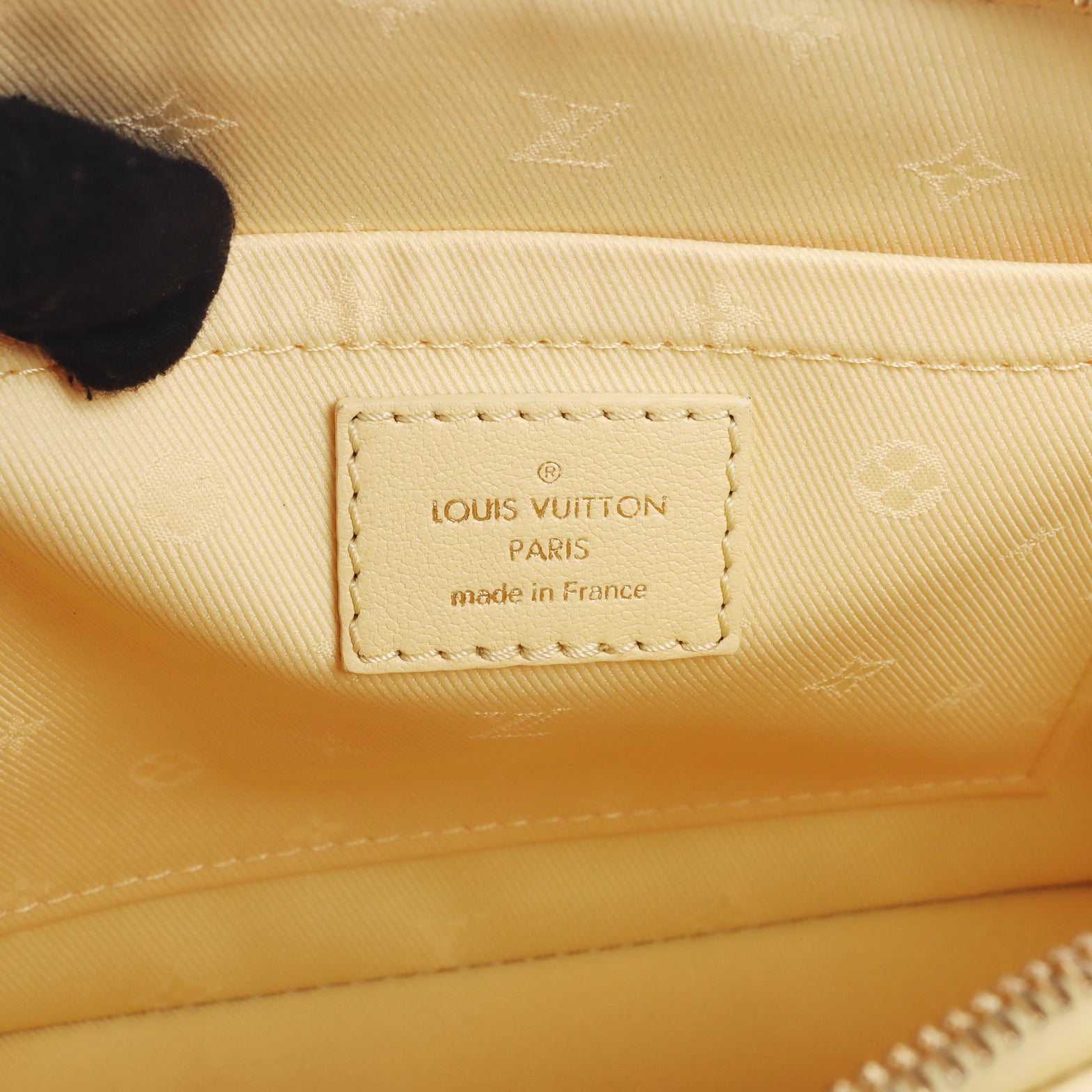 Pre-Owned Louis Vuitton Bubblegram Pale Yellow Alma BB - Authenticated
