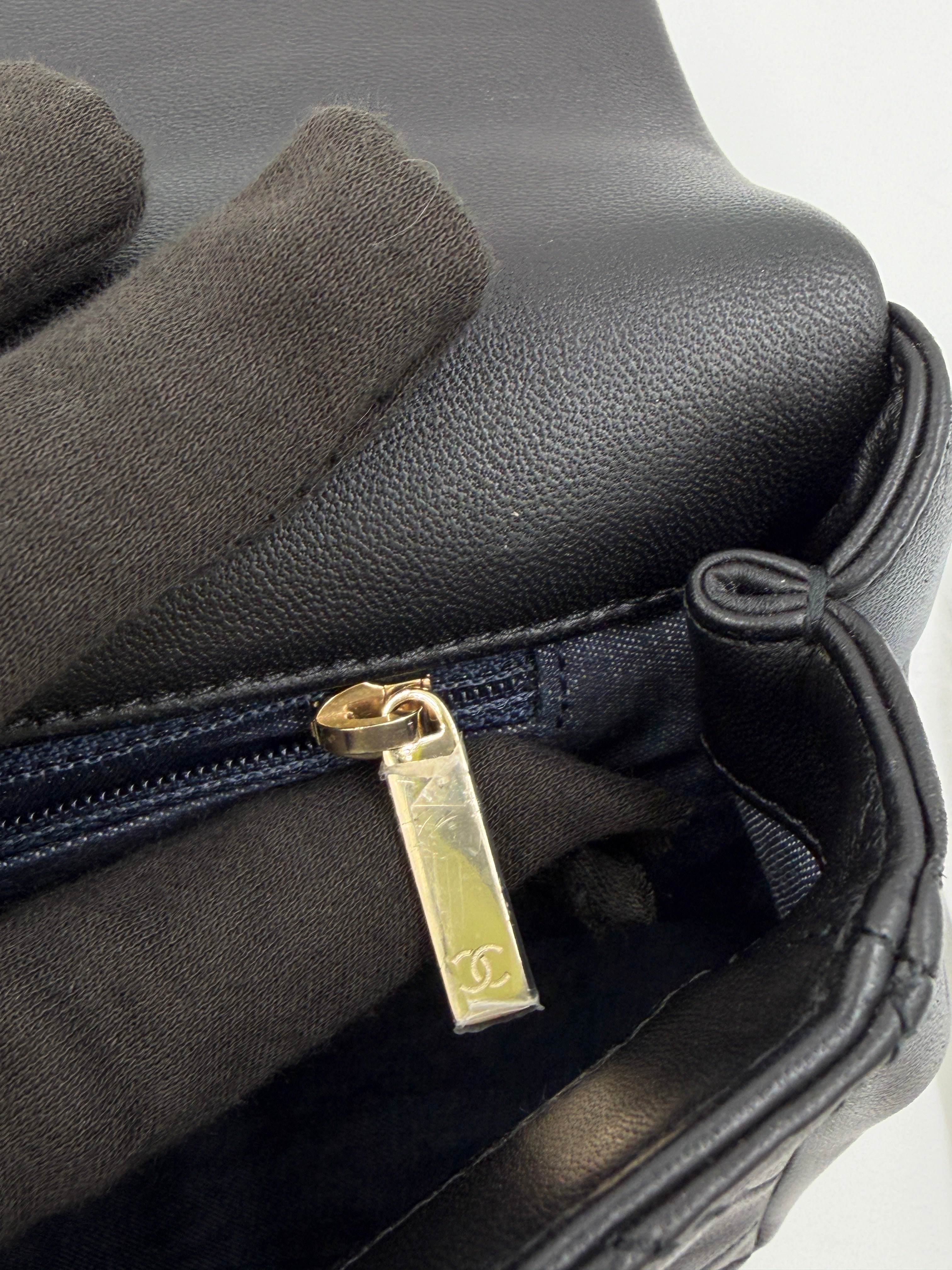 Pre-Owned Chanel Elegant Chain Flap Bag Cruise 2019/20 - Authenticated