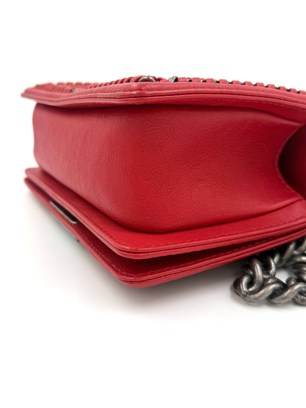 Chanel Boy Bag Small Red Chain Top Handle Lambskin Series 23 2016-2017 - Pre Owned Authentic