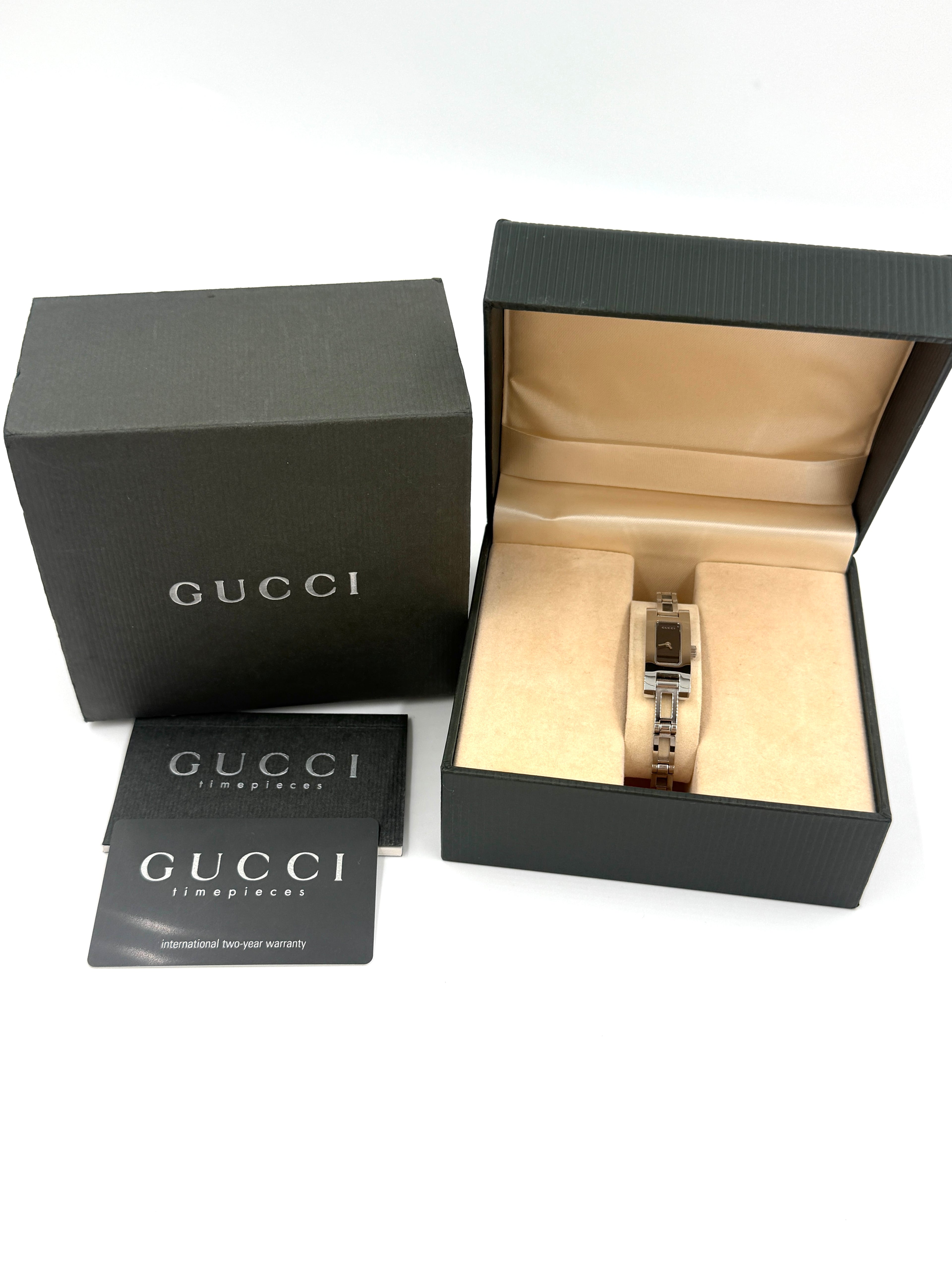 Gucci Women's Silver and Black Watch Quartz sz 6.25-6.6 - Pre Owned Authentic