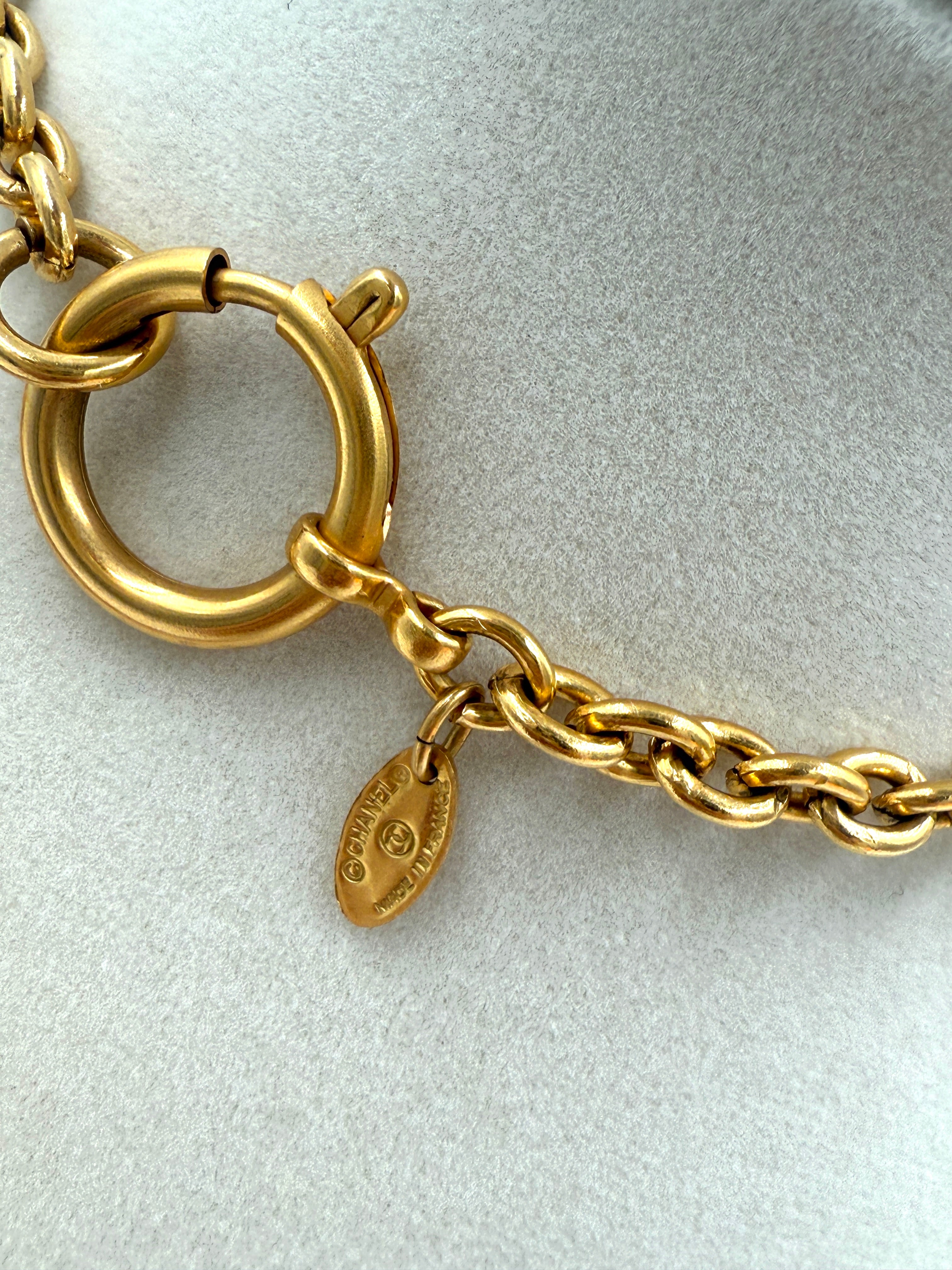 Chanel Vintage Gold-Toned CC Pendant Necklace - Pre Owned Authentic