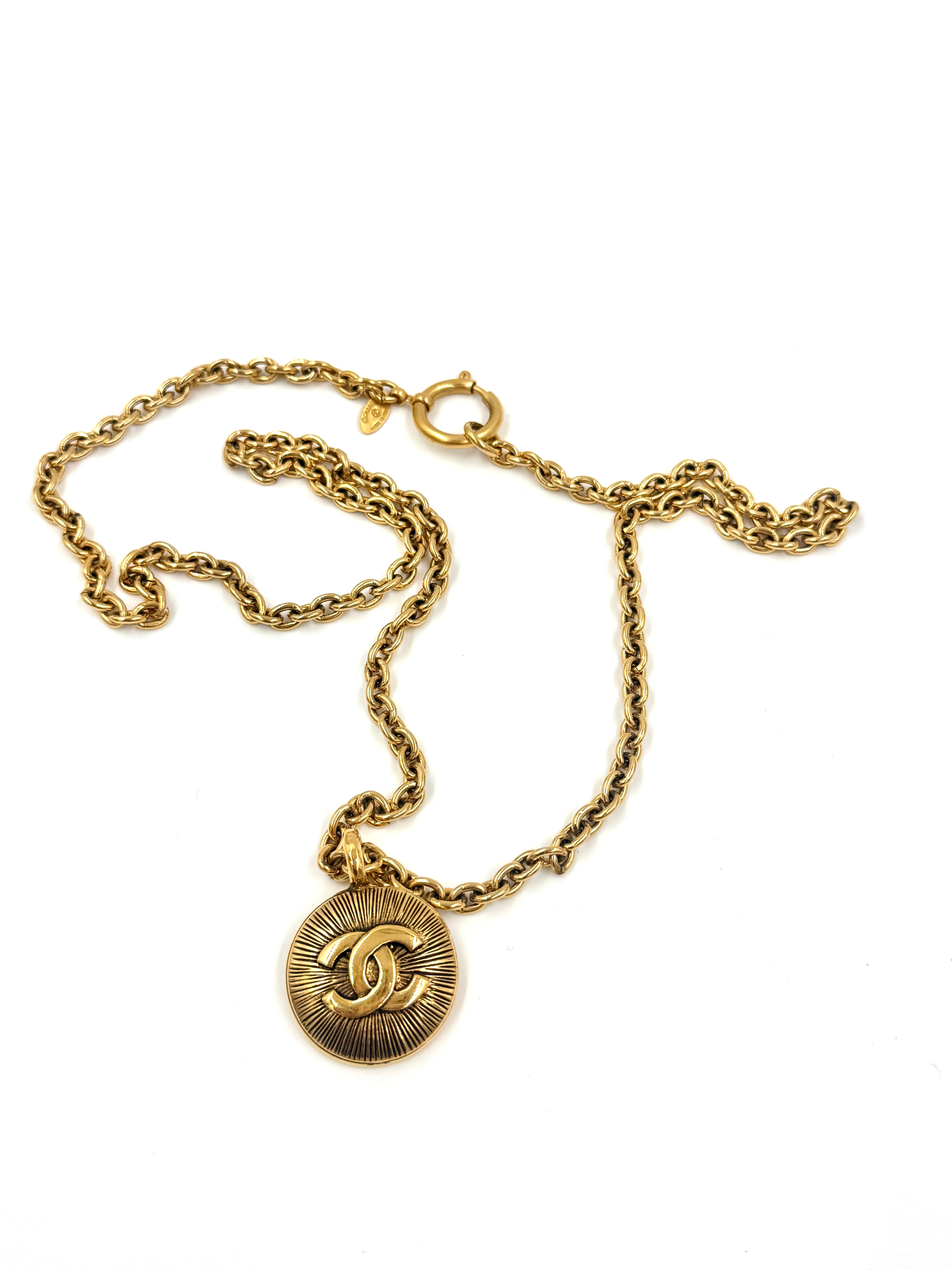 Chanel Vintage Gold-Toned CC Pendant Necklace - Pre Owned Authentic