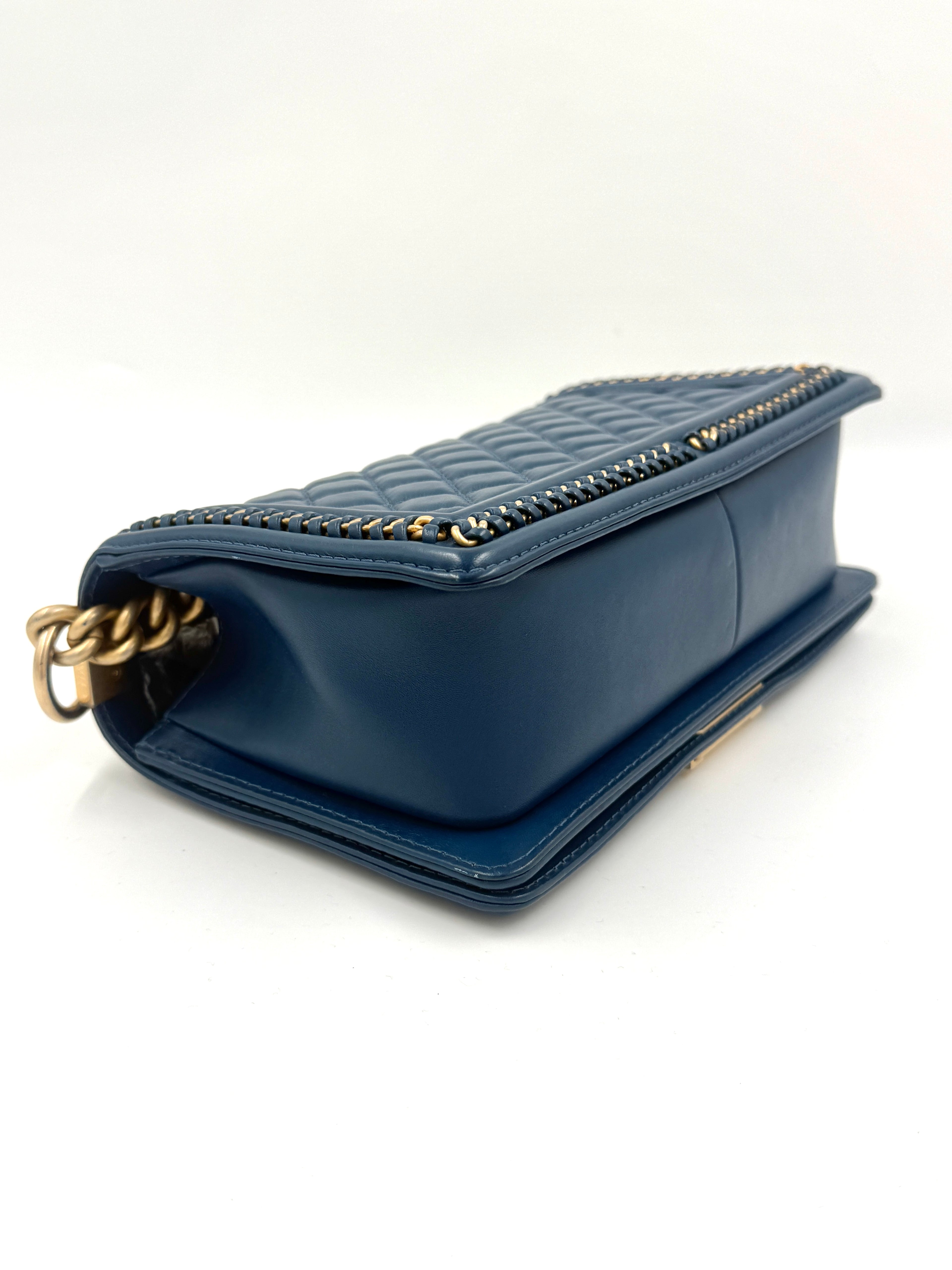 Chanel Calfskin Medium Chain Around Top Handle Boy Bag Blue - Pre Owned Authentic