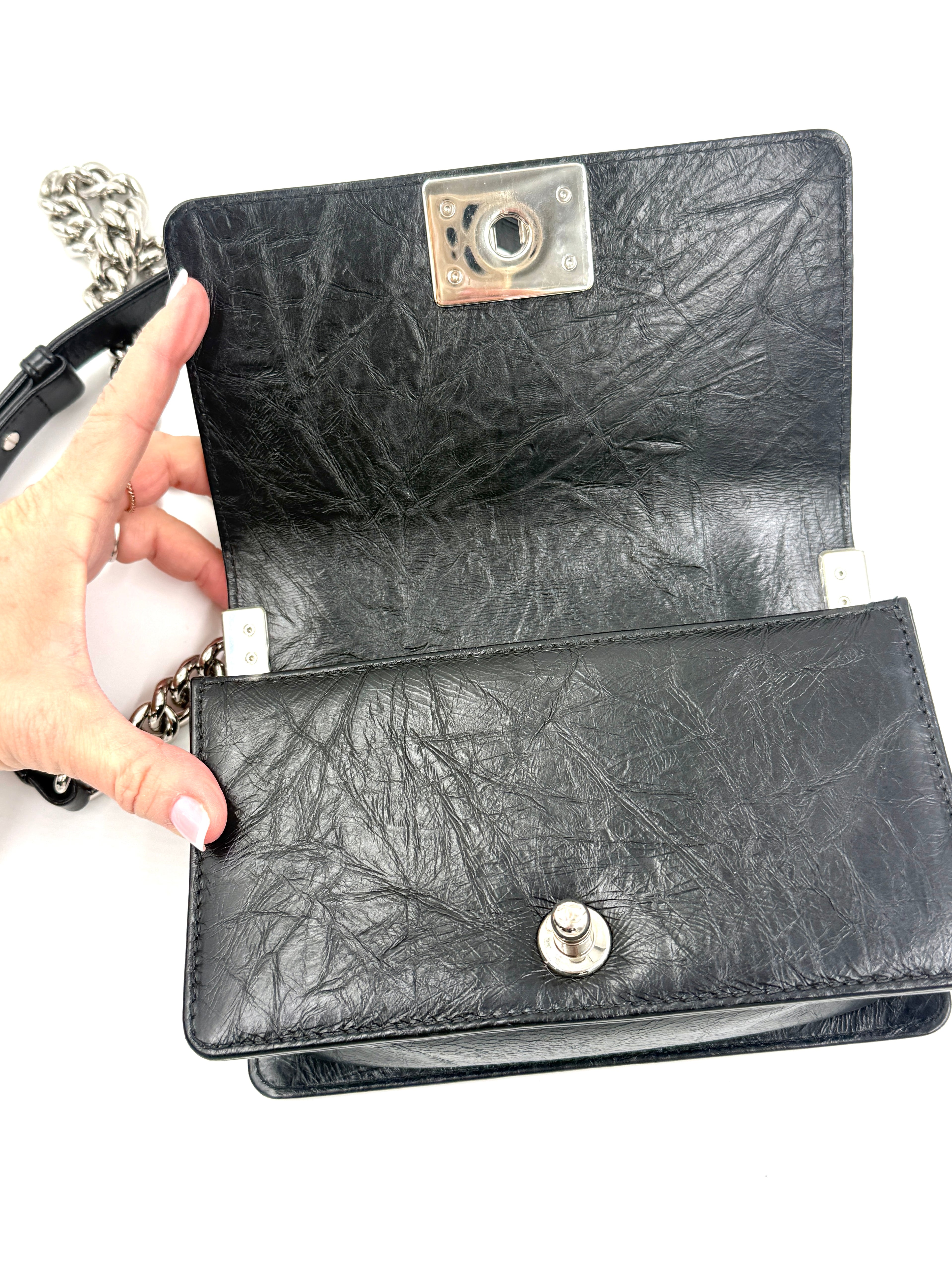 Chanel Jacket Boy Flap Bag Black Crinkled Calfskin  - Pre Owned Authentic