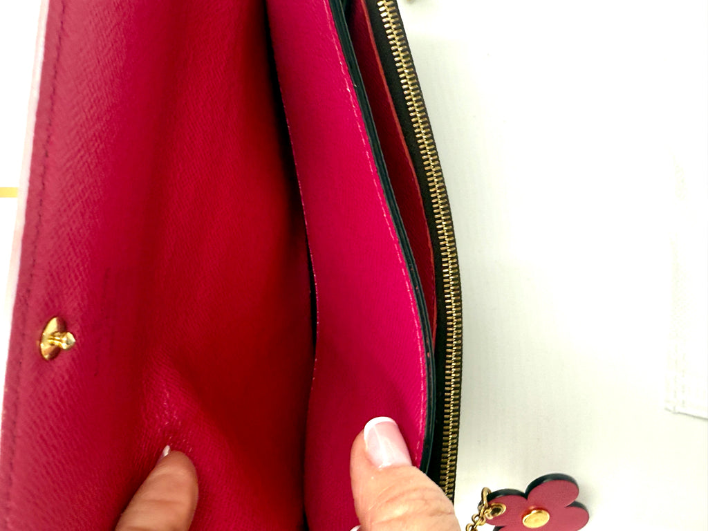LOUIS VUITTON  Monogram Bloom Flower Emilie Wallet with Added Chain and Insert Pre Owned Authentic