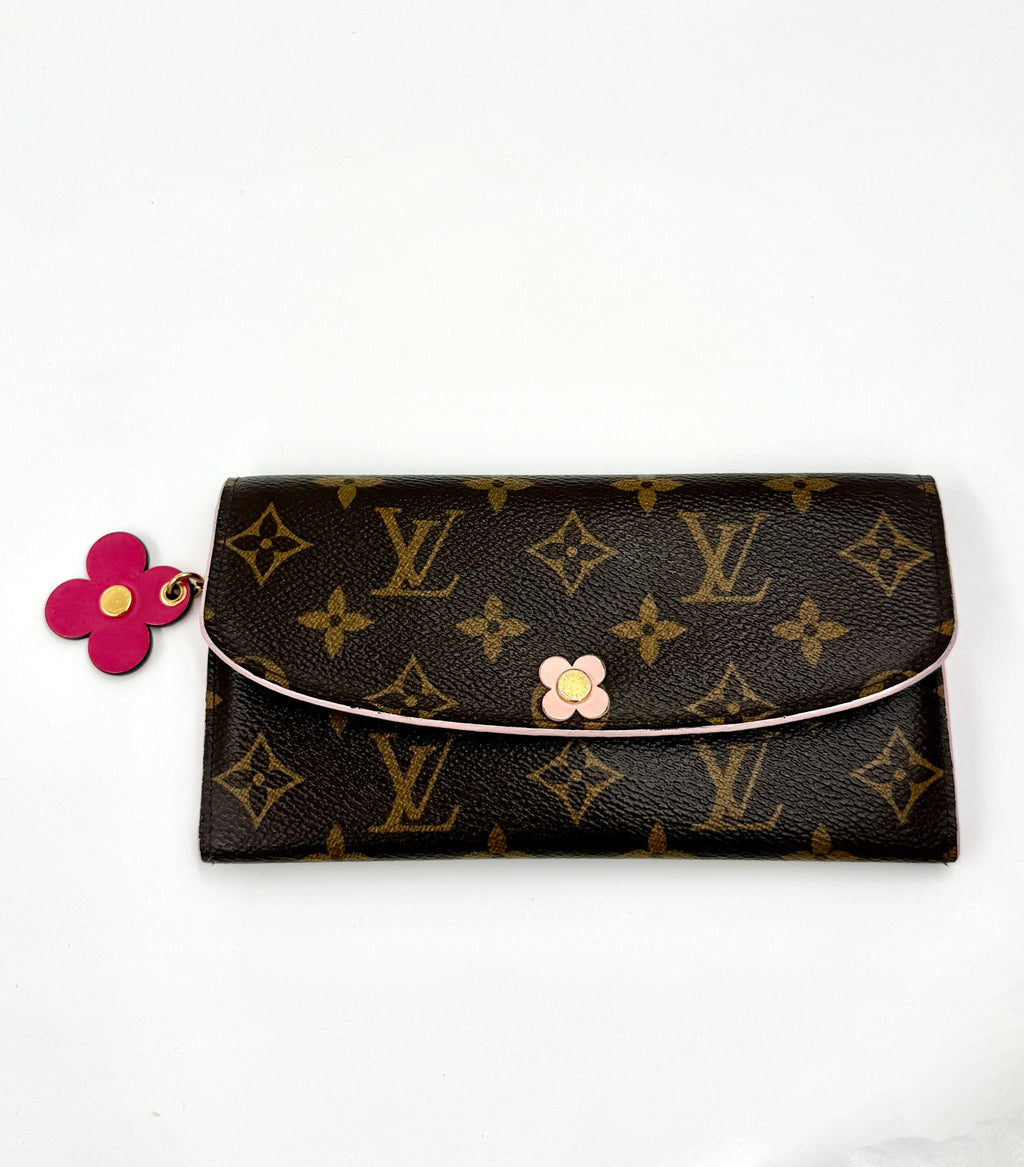 LOUIS VUITTON  Monogram Bloom Flower Emilie Wallet with Added Chain and Insert Pre Owned Authentic