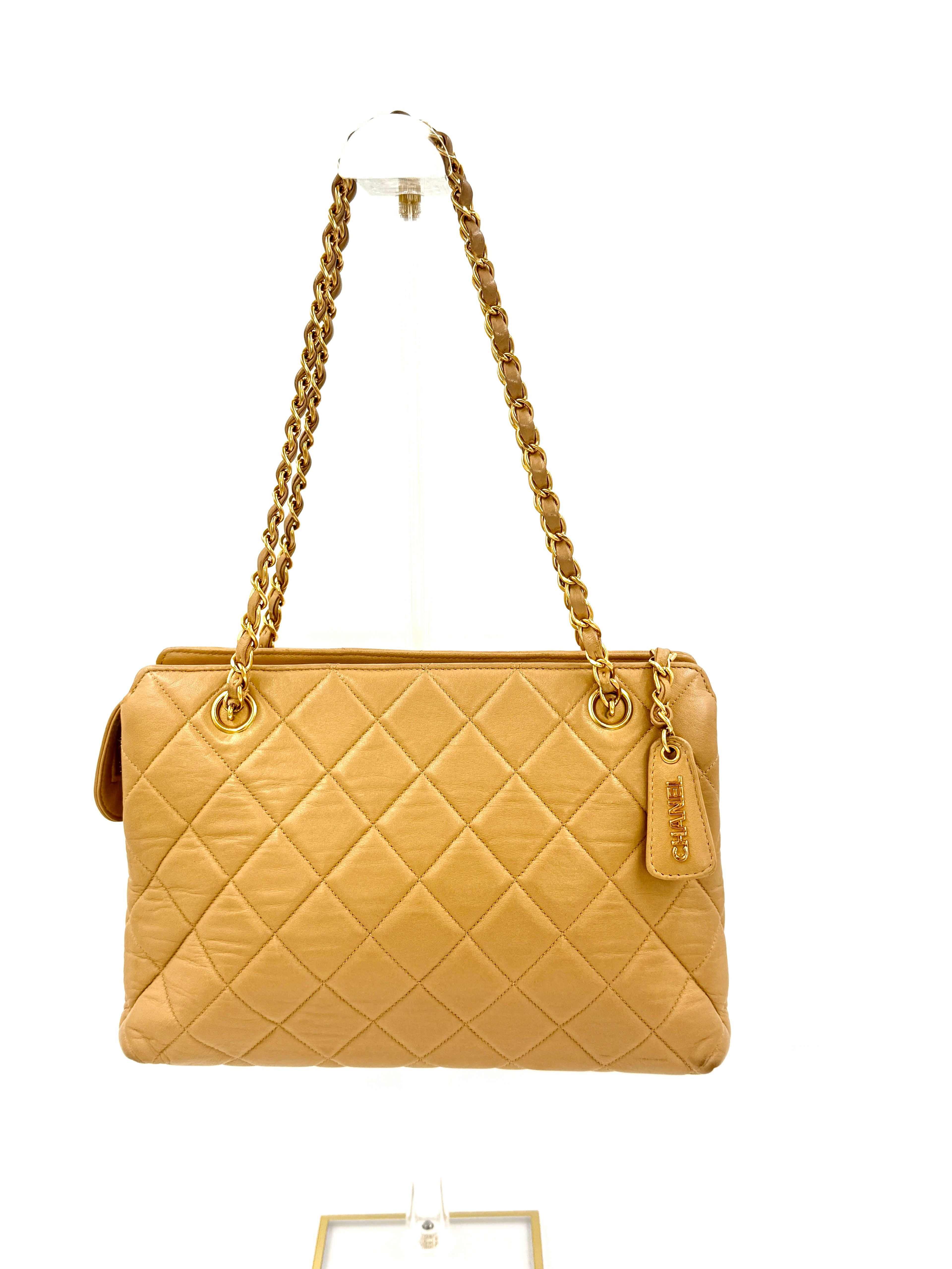 Pre-Owned Chanel Vintage Petite Shopping Tote In Beige Lambskin - Authenticated