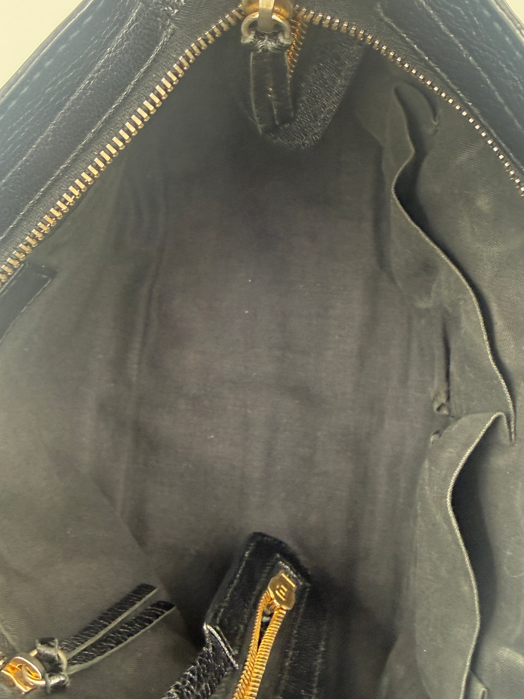 Balenciaga Black Agneau Gold Metallic Edge Classic City Bag Small - Pre Owned Authentic