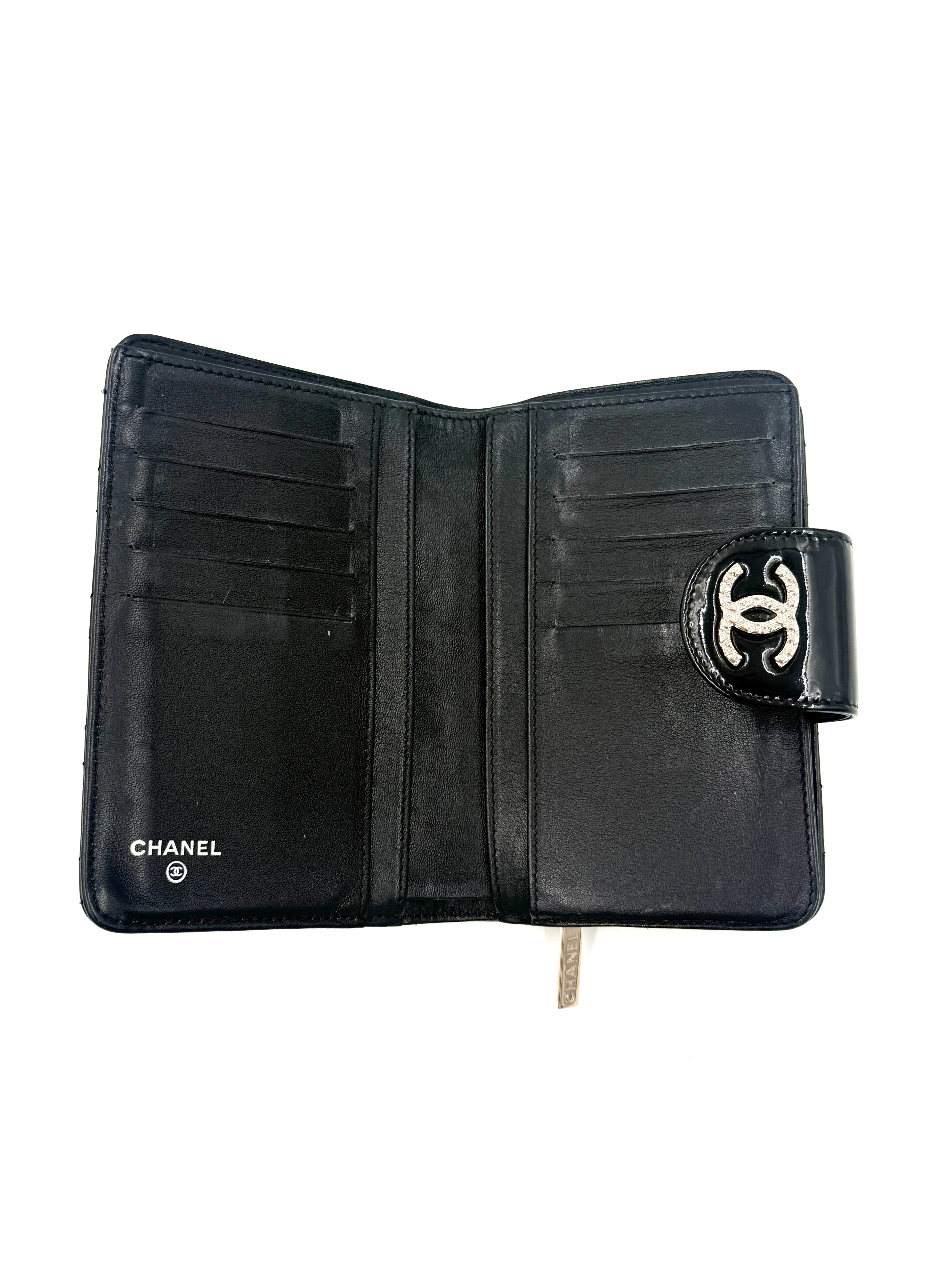 Chanel Black Patent Leather Wallet with Silver Hardware - Pre Owned Authentic