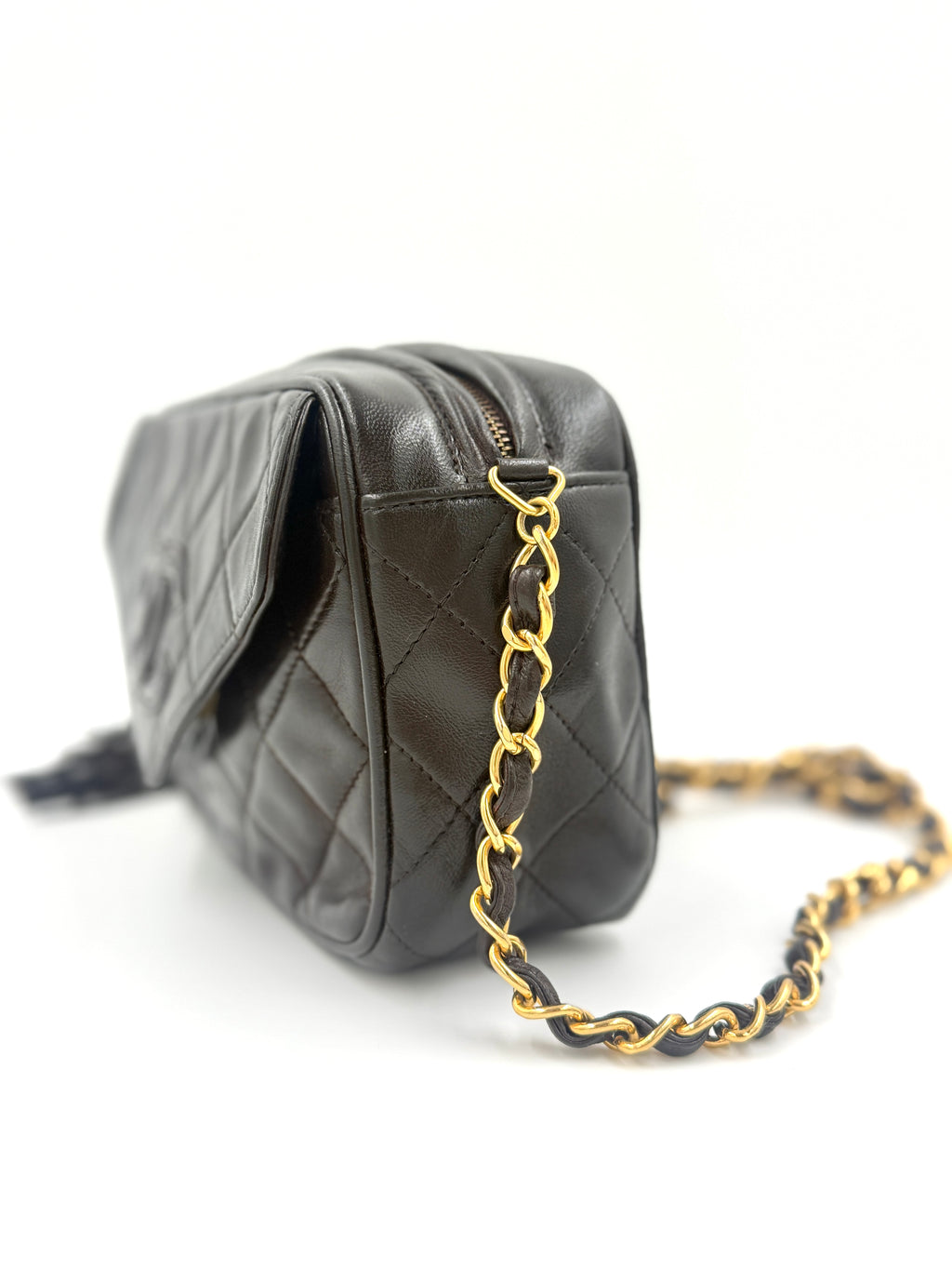 Pre-Owned Chanel CC Camera Bag Chocolate Brown Lambskin - Authenticated