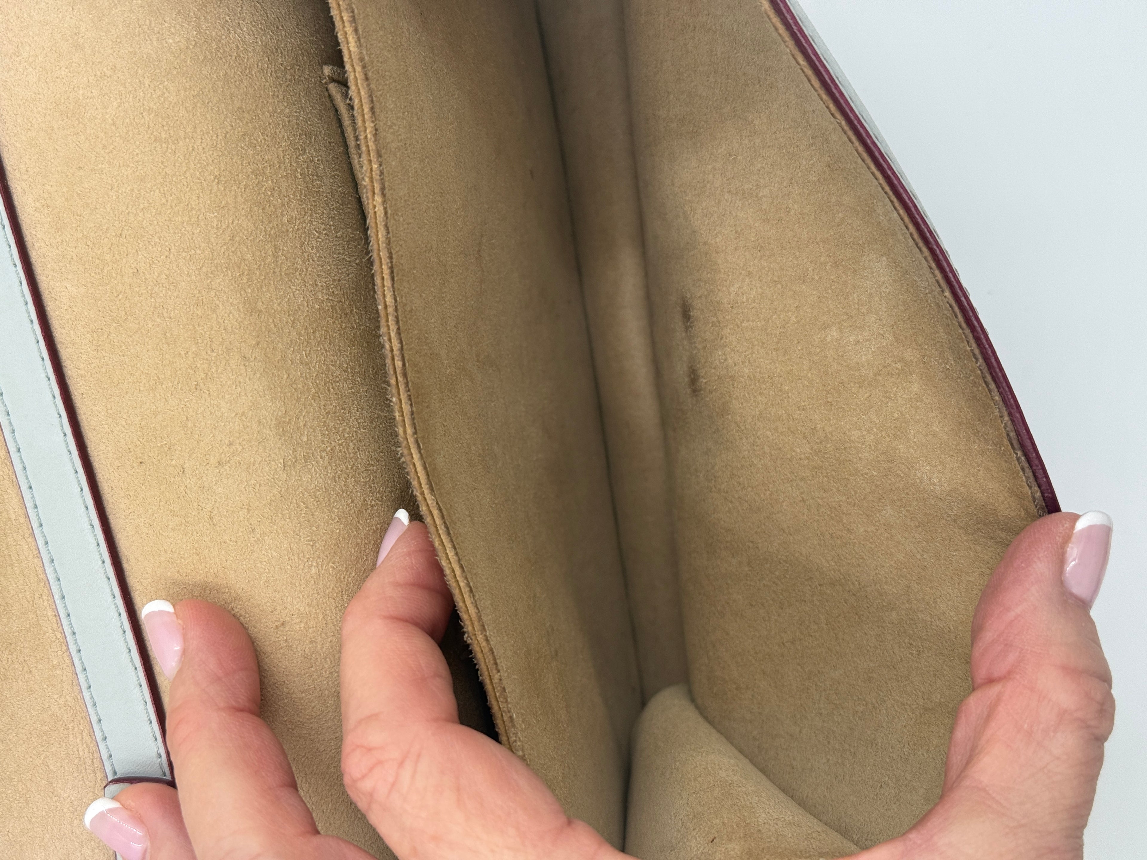 Fendi Kan Scalloped Edge Shoulder/Crossbody Bag Gray with Burgundy Edging Silver Hardware Pre Owned Authentic