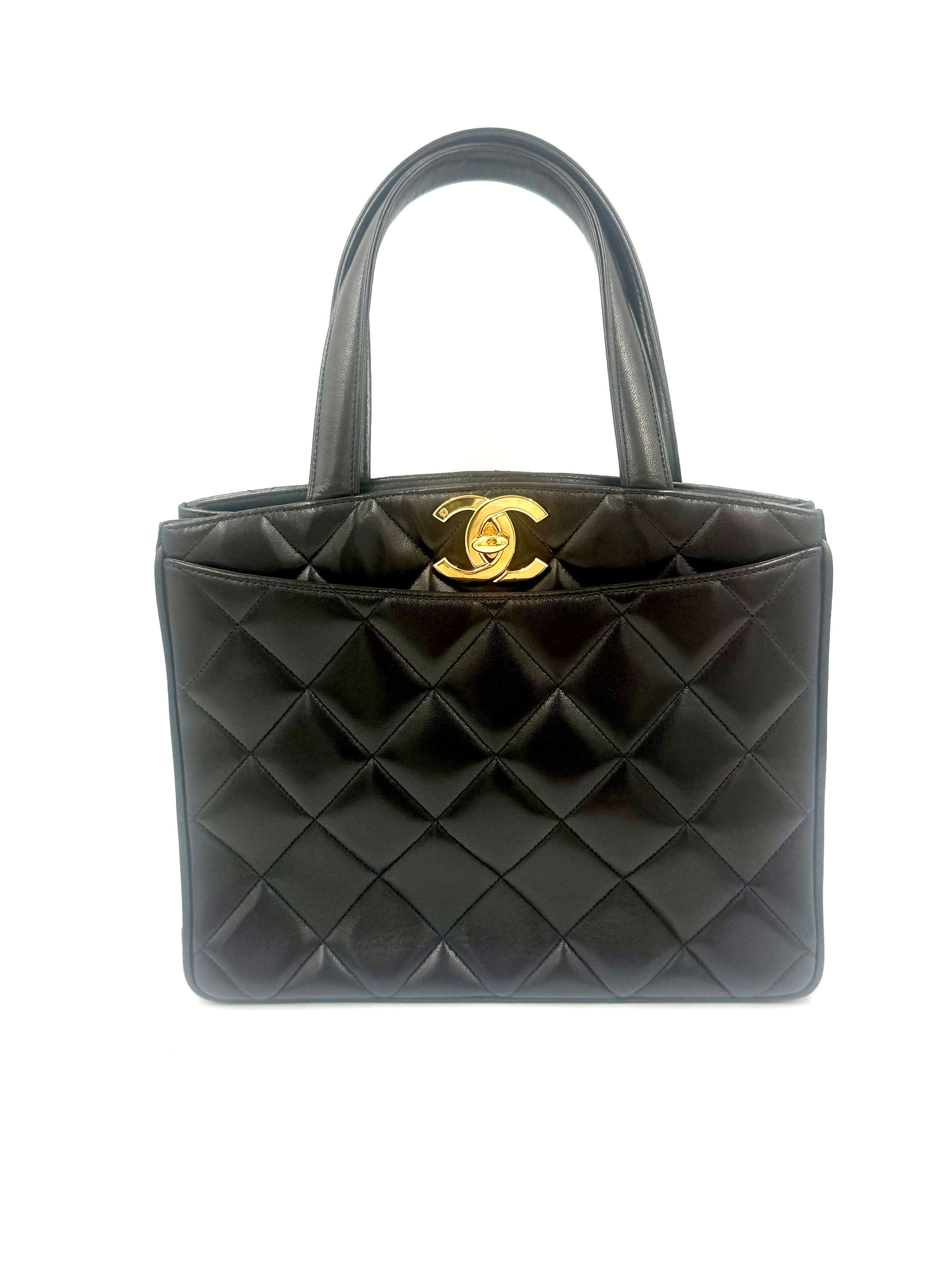 Pre-Owned Chanel Vintage Turnlock Matelasse Tote with 24k Gold Plated Hardware Series 3 1994-1996 - Authenticated