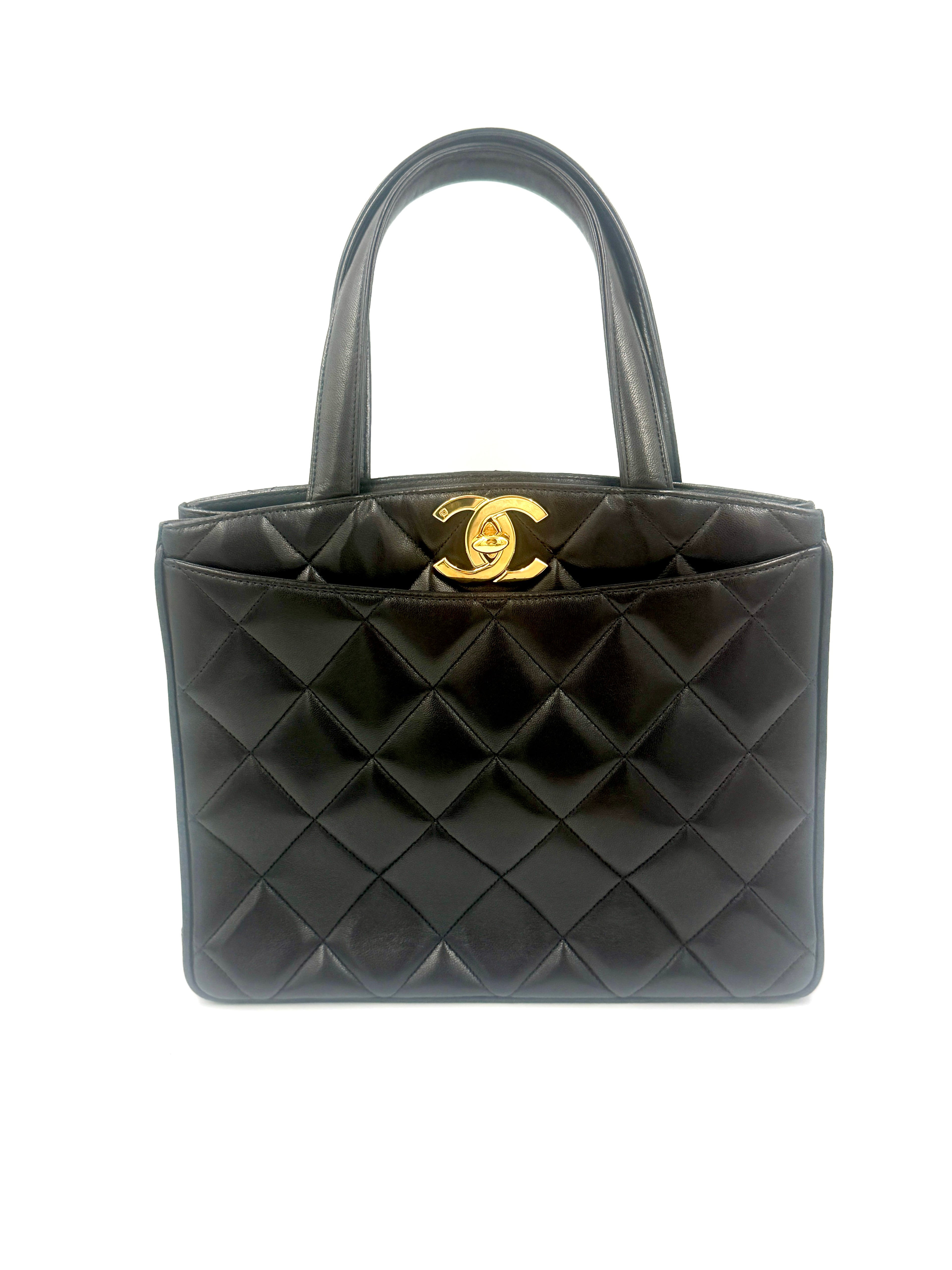 Pre-Owned Chanel Vintage Turnlock Matelasse Tote with 24k Gold Plated Hardware Series 3 1994-1996 - Authenticated