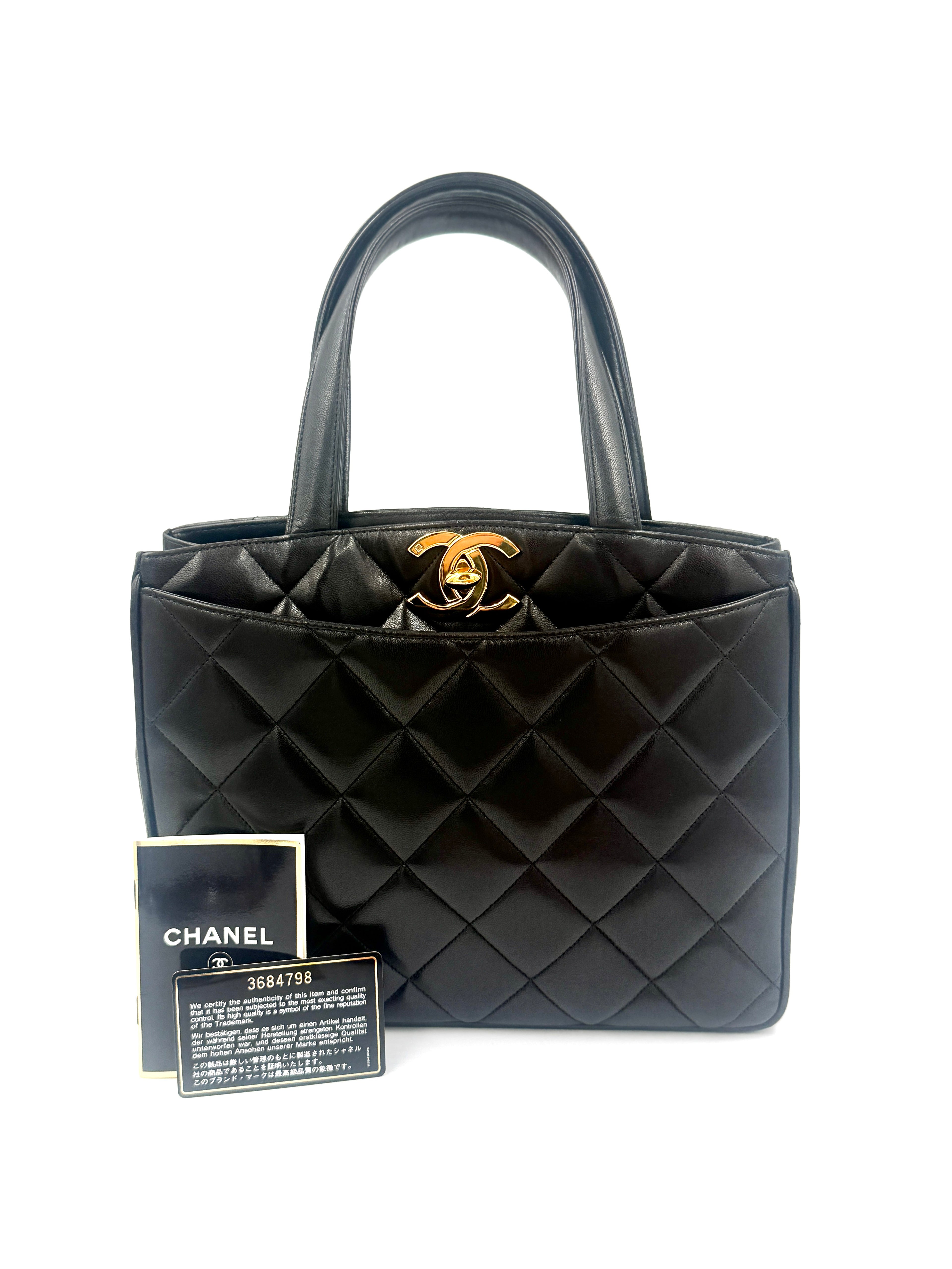 Pre-Owned Chanel Vintage Turnlock Matelasse Tote with 24k Gold Plated Hardware Series 3 1994-1996 - Authenticated