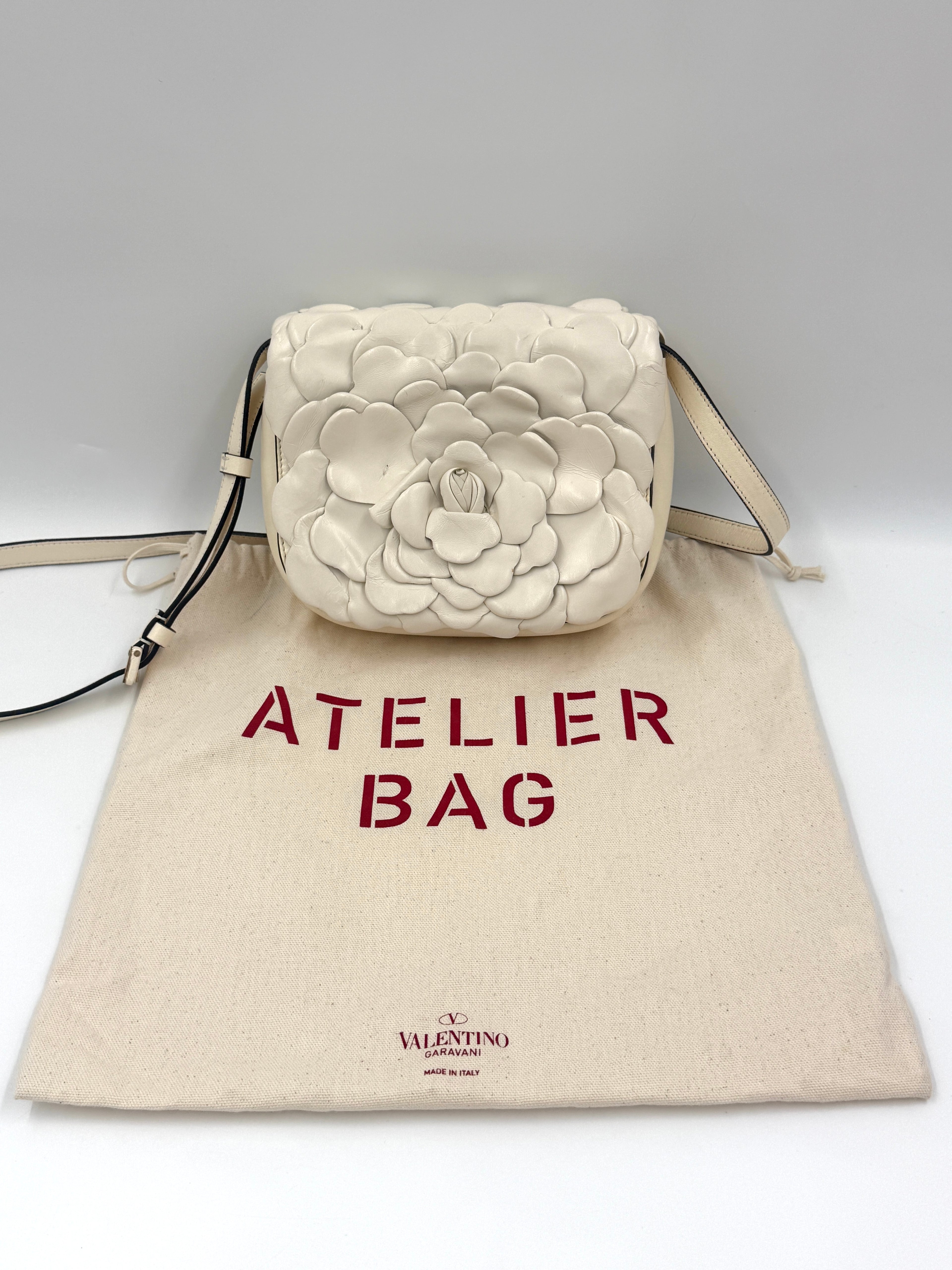 Valentino Ivory Leather 03 Rose Edition Atelier Crossbody/Shoulder Bag Pre Owned Authentic