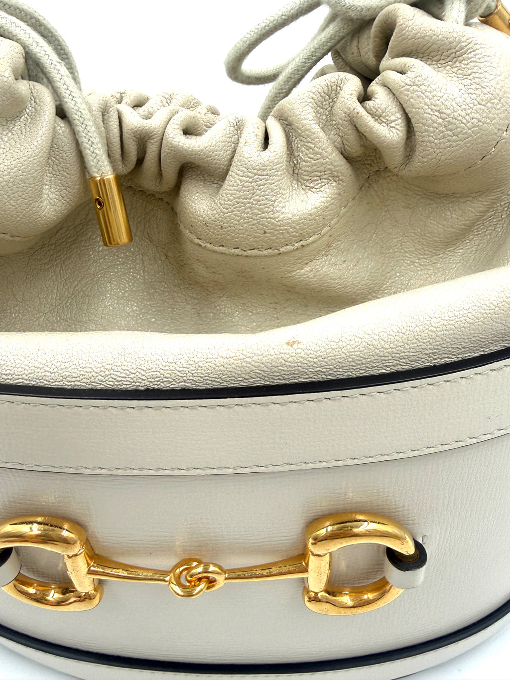 Gucci Leather Horsebit 1955 Bucket Bag with Crossbody Strap Pre Owned Authentic