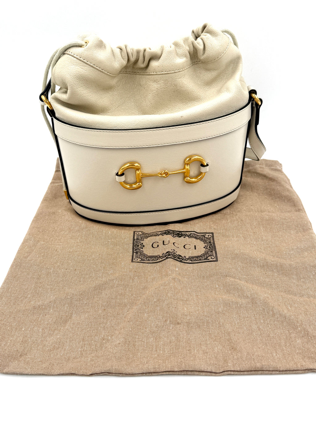 Gucci Leather Horsebit 1955 Bucket Bag with Crossbody Strap Pre Owned Authentic