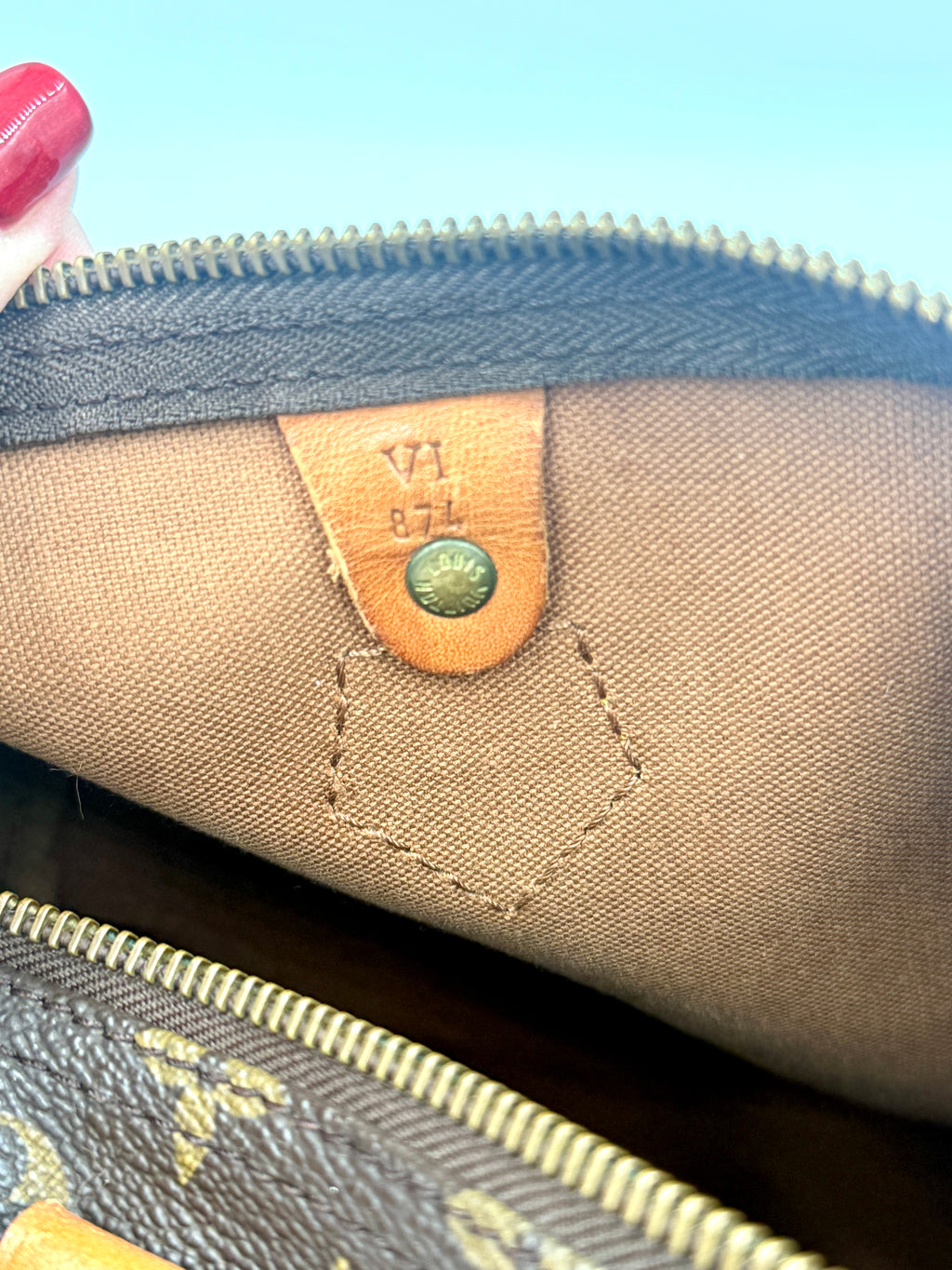 Louis Vuitton Vintage Monogram Speedy 30 - Pre-Owned Authentic