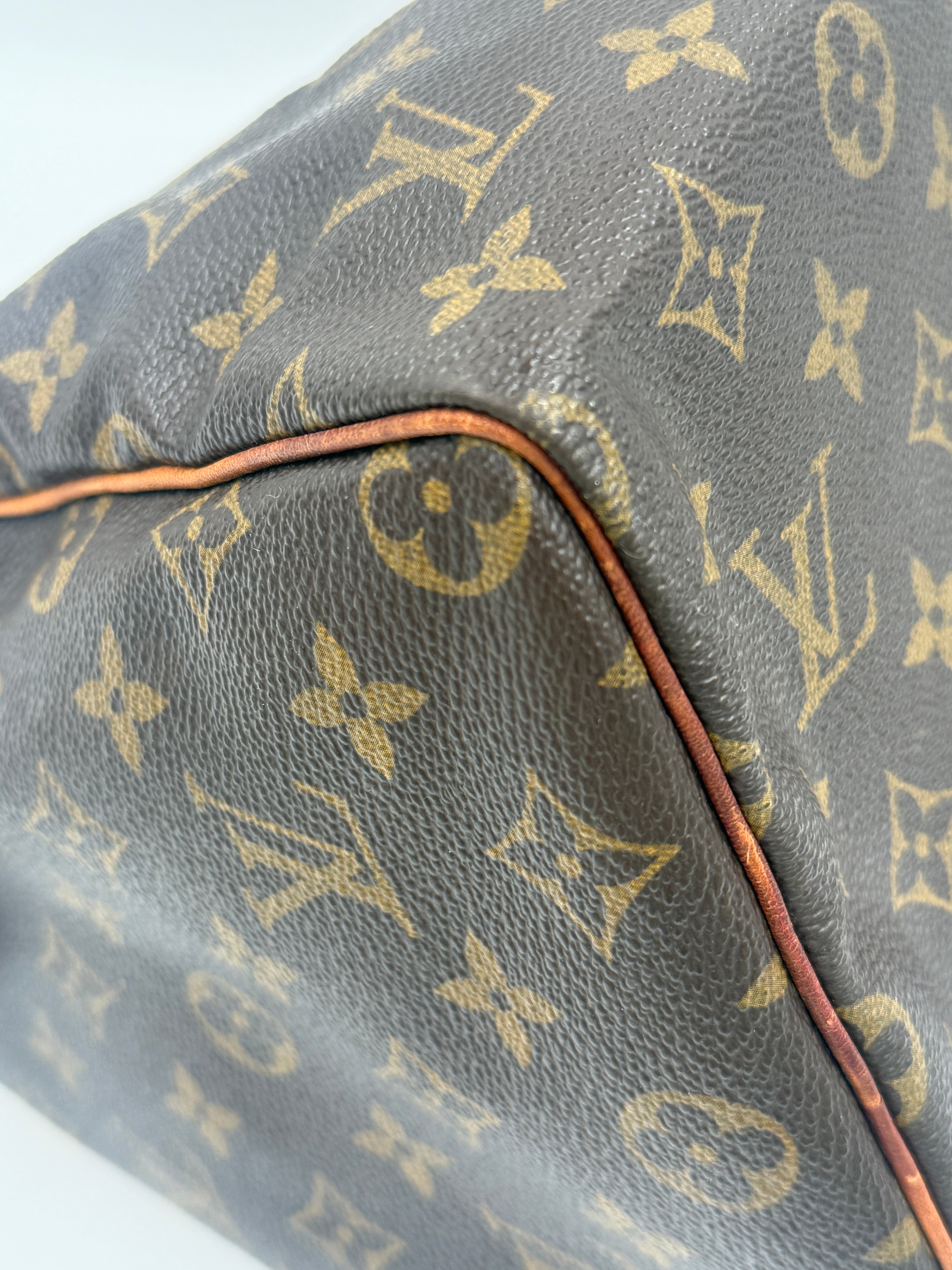 Louis Vuitton Vintage Monogram Speedy 30 - Pre-Owned Authentic