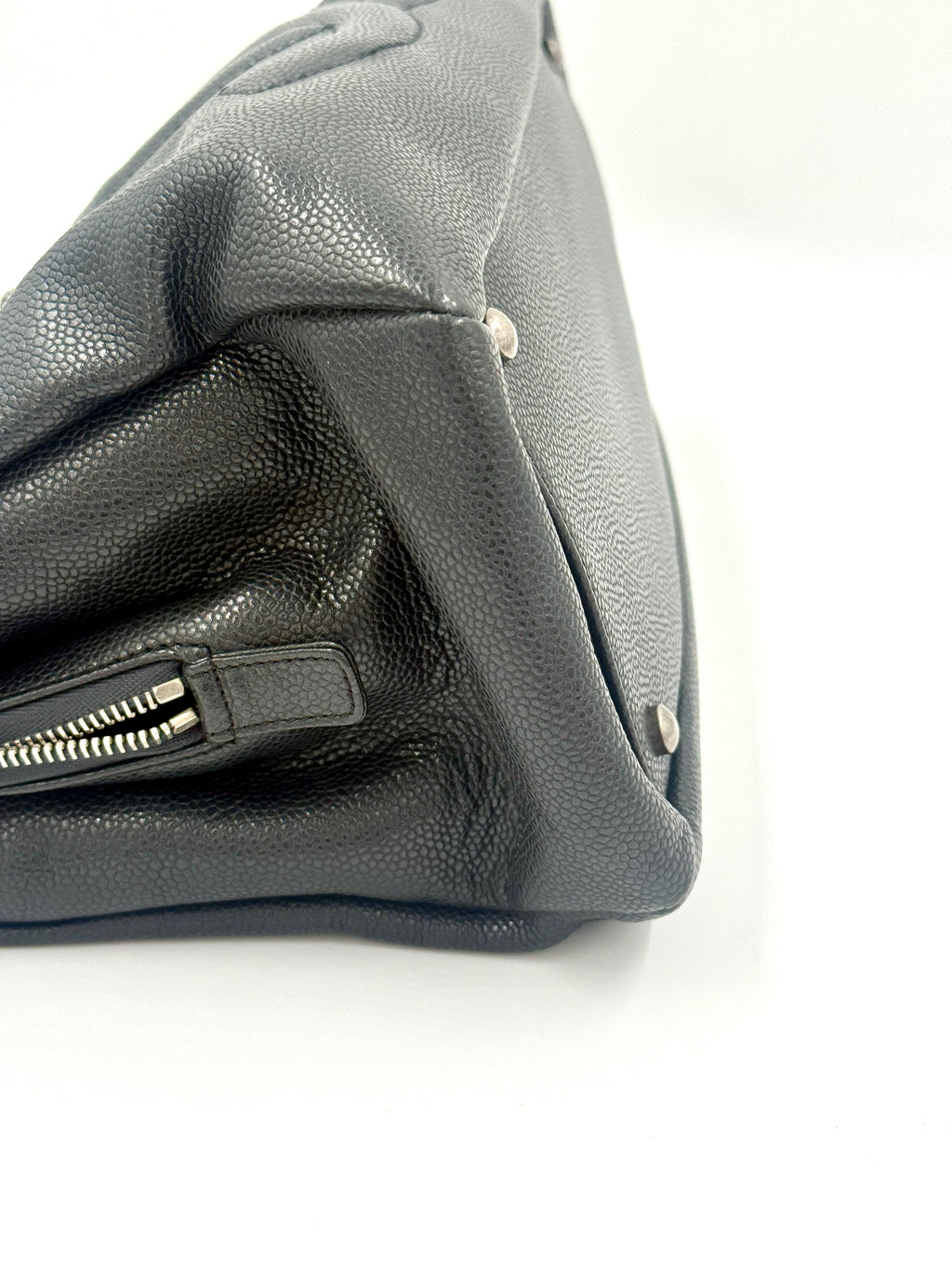 Chanel 31 Tote Charcoal Caviar Leather Medium Pre-Owned Authentic