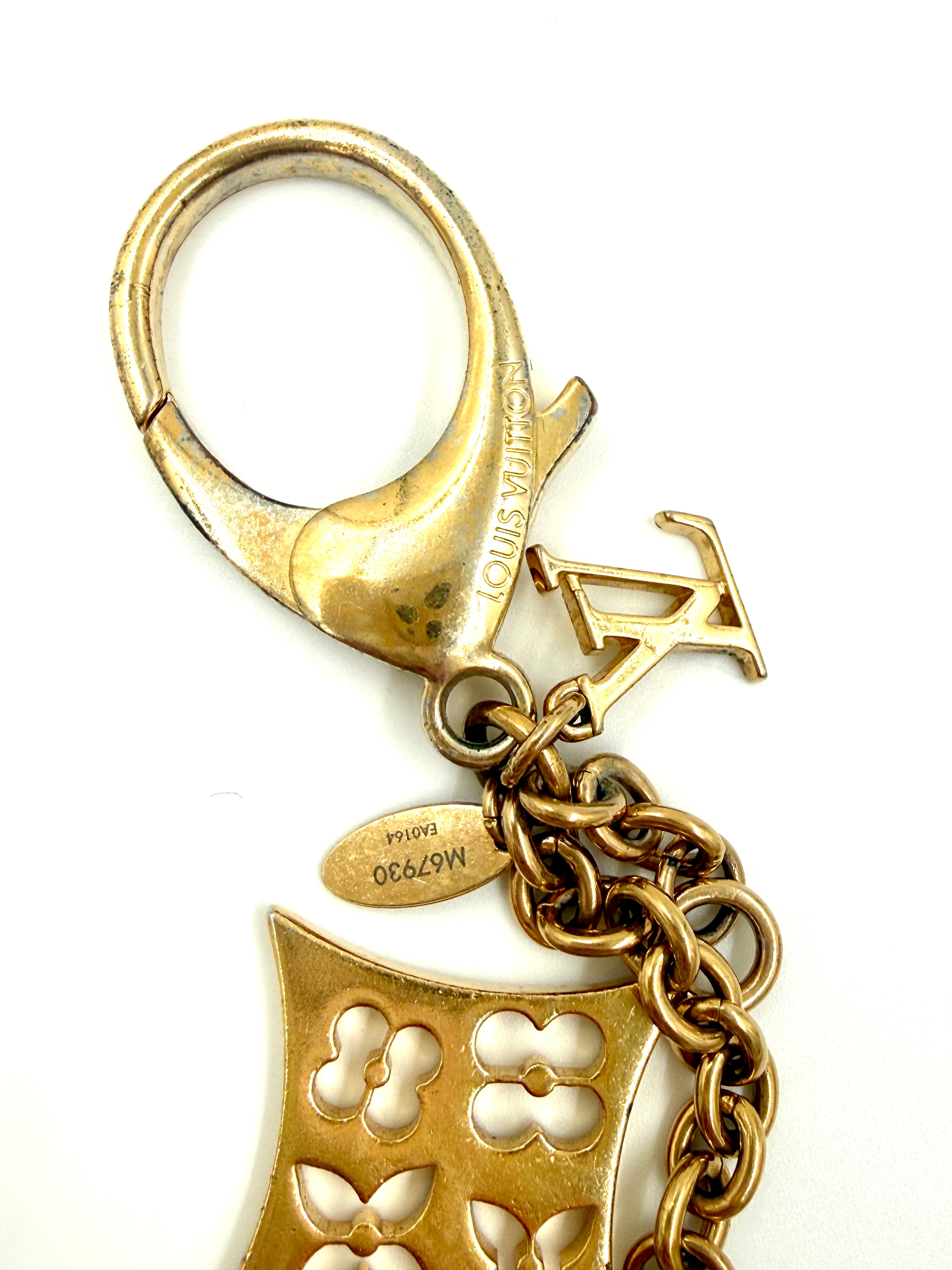 Pre-Owned Louis Vuitton Goldtone Ivy Bag Charm & Key Holder - Authenticated
