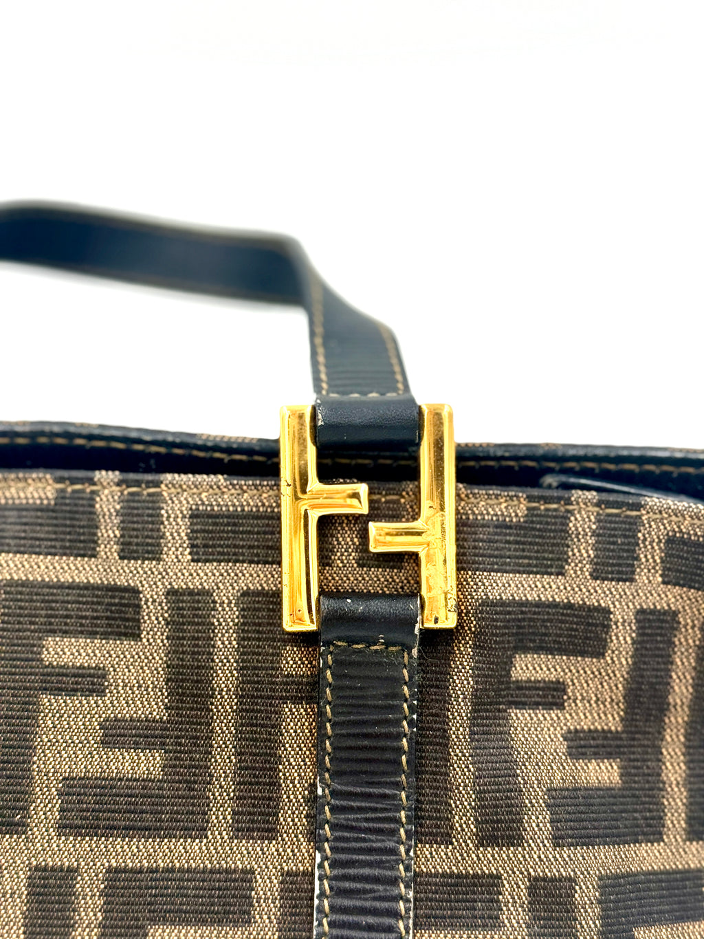 Fendi Zucca Canvas Zip Tote Pre Owned Authentic