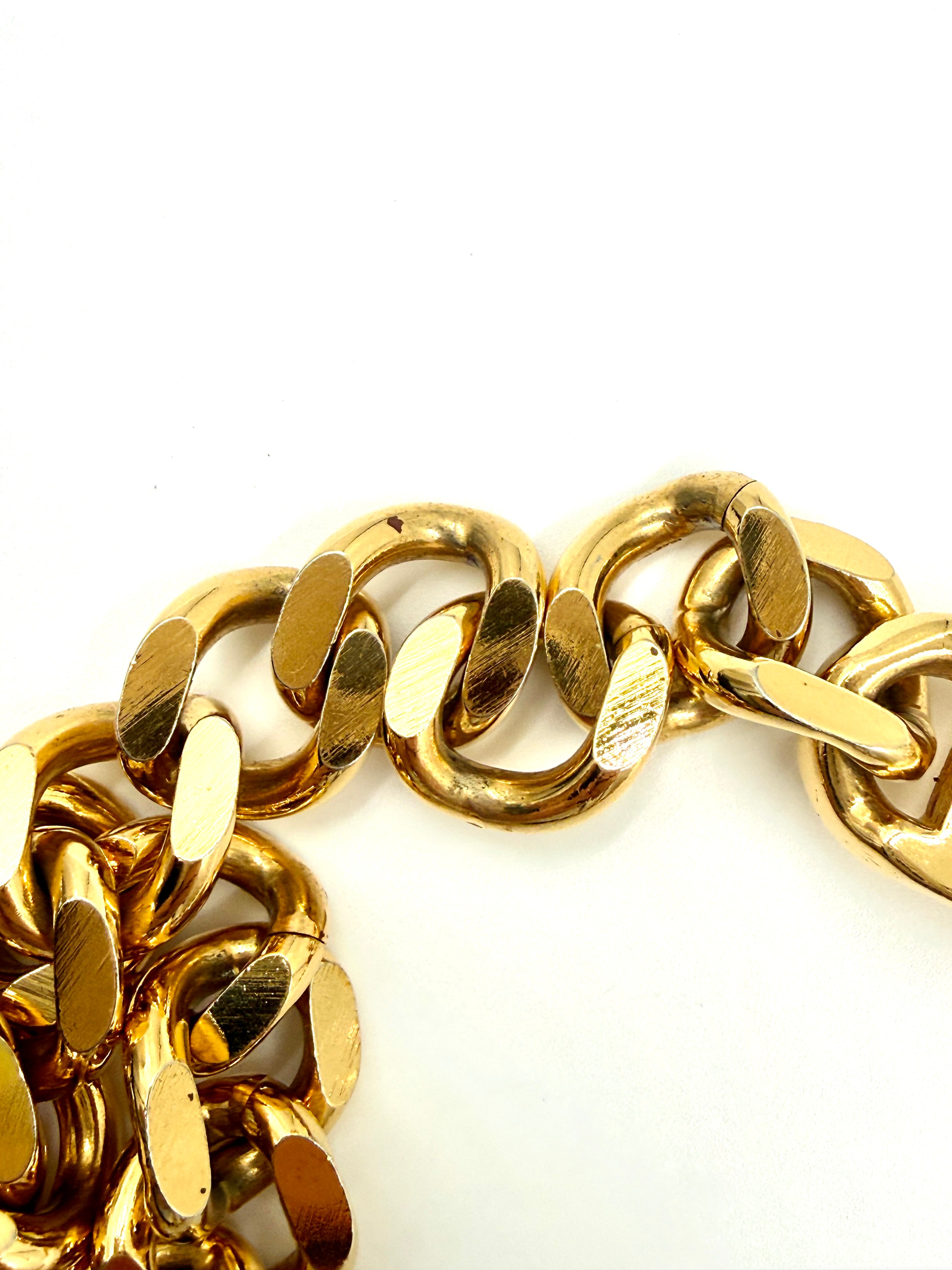 CHANEL Rue Cambon Medallion Gold Chain Belt Pre Owned Authentic