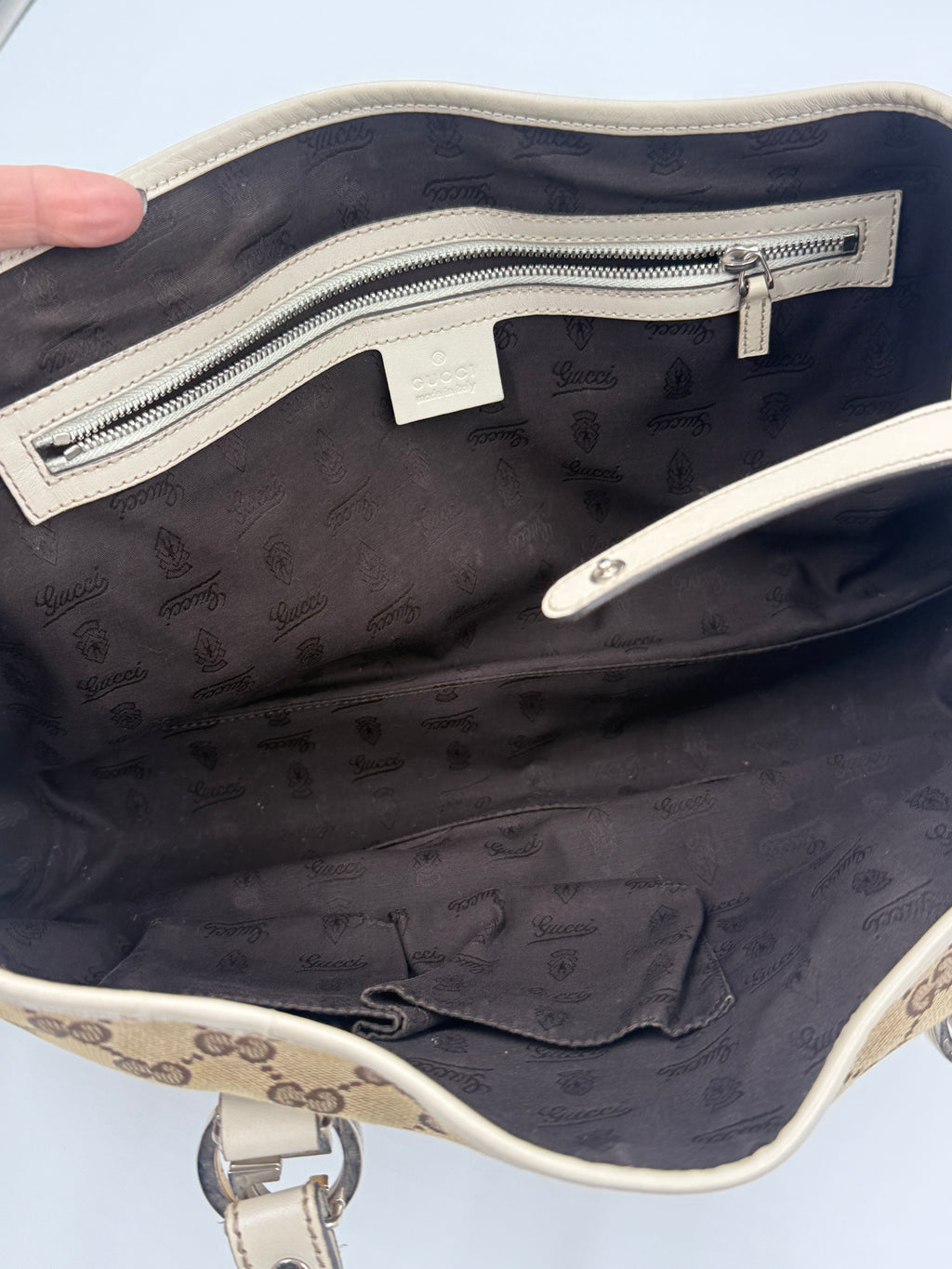 Gucci GG Canvas Twins Tote White Leather Trim Gold-tone and Silver-tone Interlocking G Logos Pre Owned Authentic