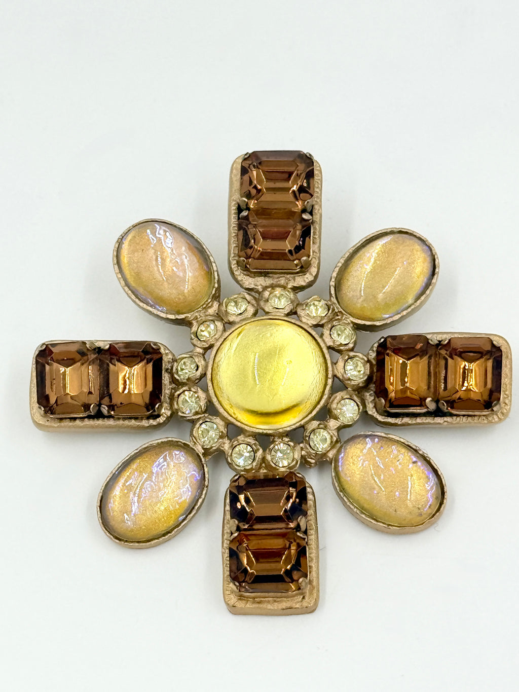 Chanel Glass Cabochon Gold Brown Yellow Bronze Brooch Pre Owned Authentic