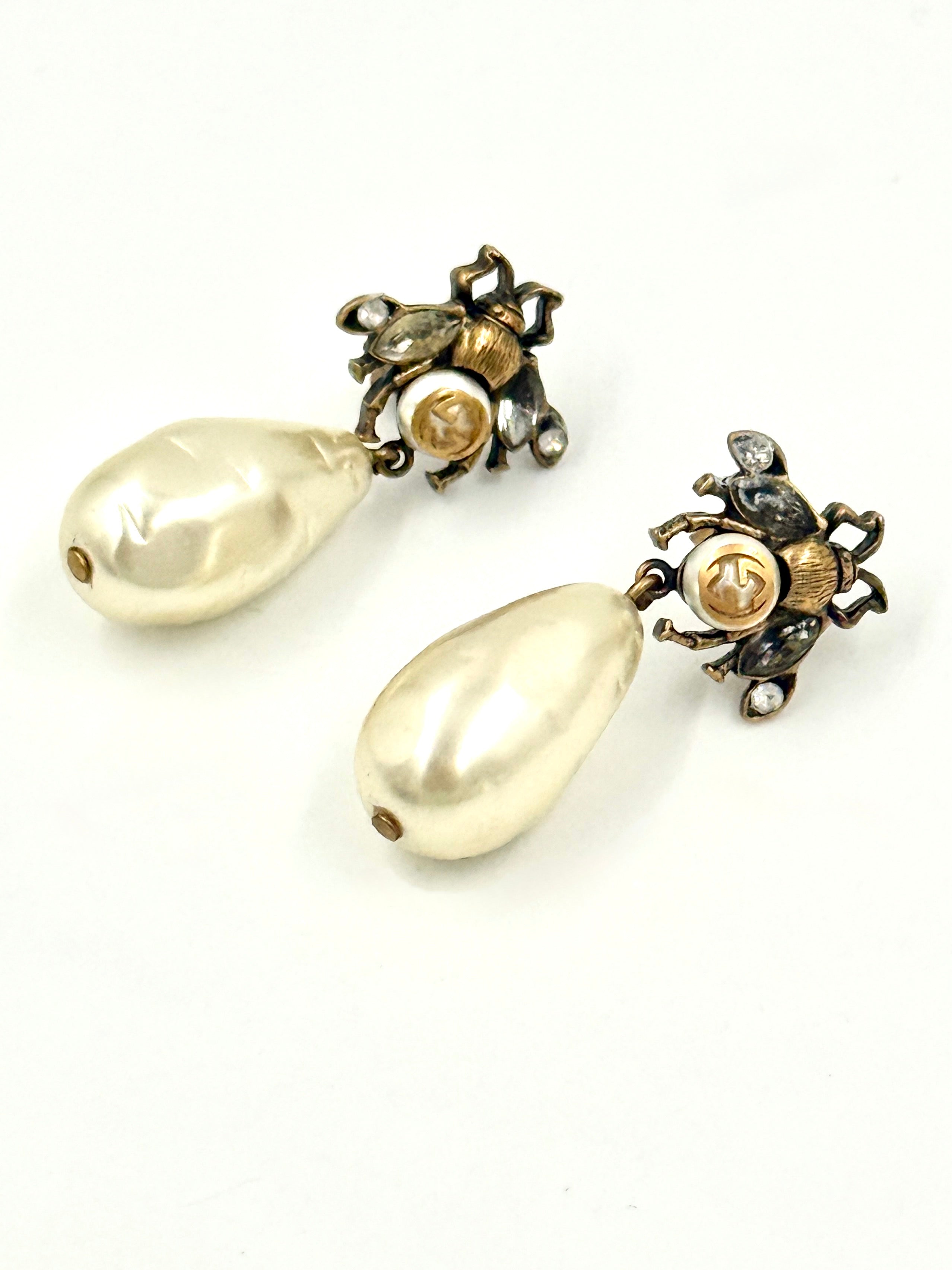 Gucci Bee and Faux Pearl Drops Pierced Earrings Pre Owned Authentic