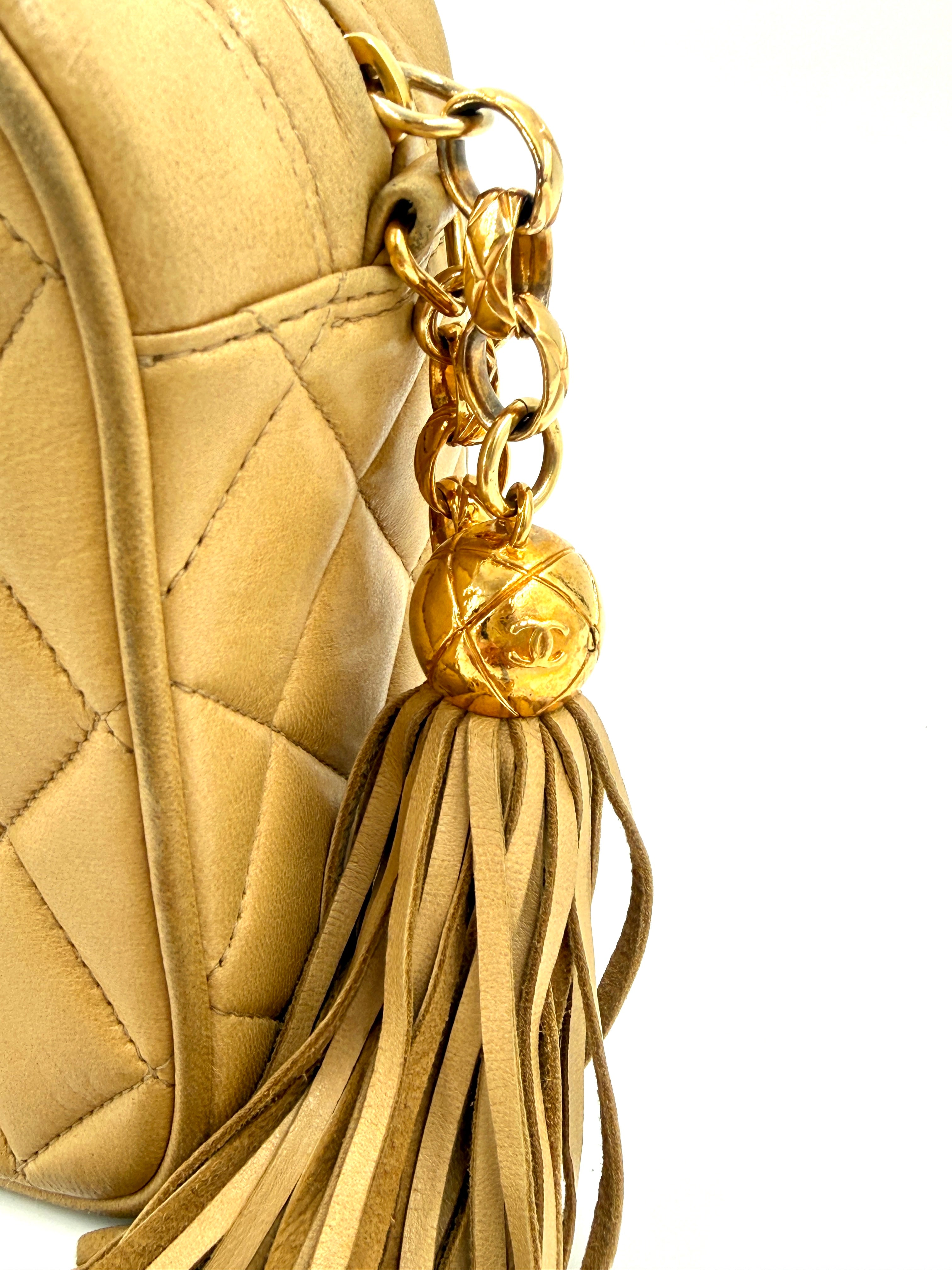 Pre-Owned Chanel Vintage Tassel Camera Bag Beige Gold Hardware - Authenticated