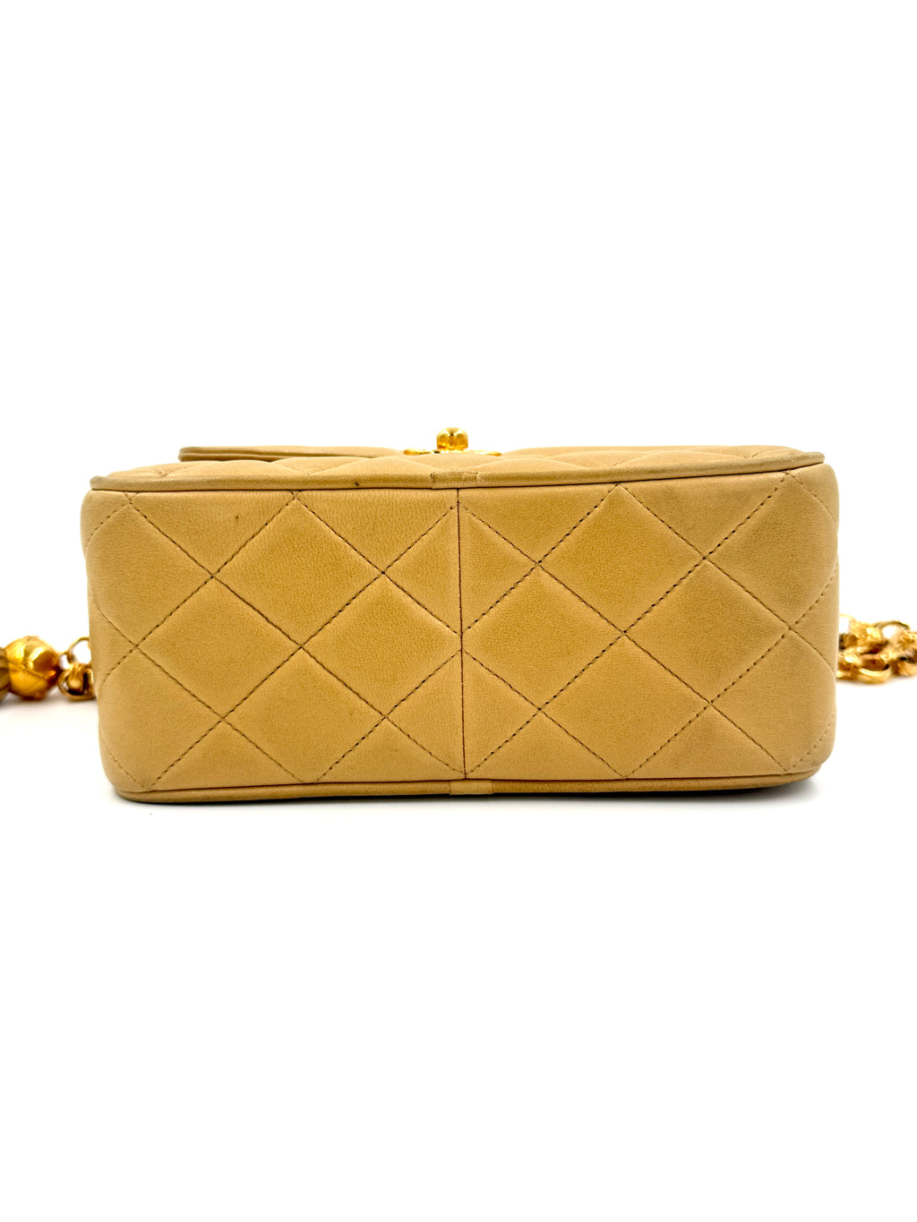 Pre-Owned Chanel Vintage Tassel Camera Bag Beige Gold Hardware - Authenticated