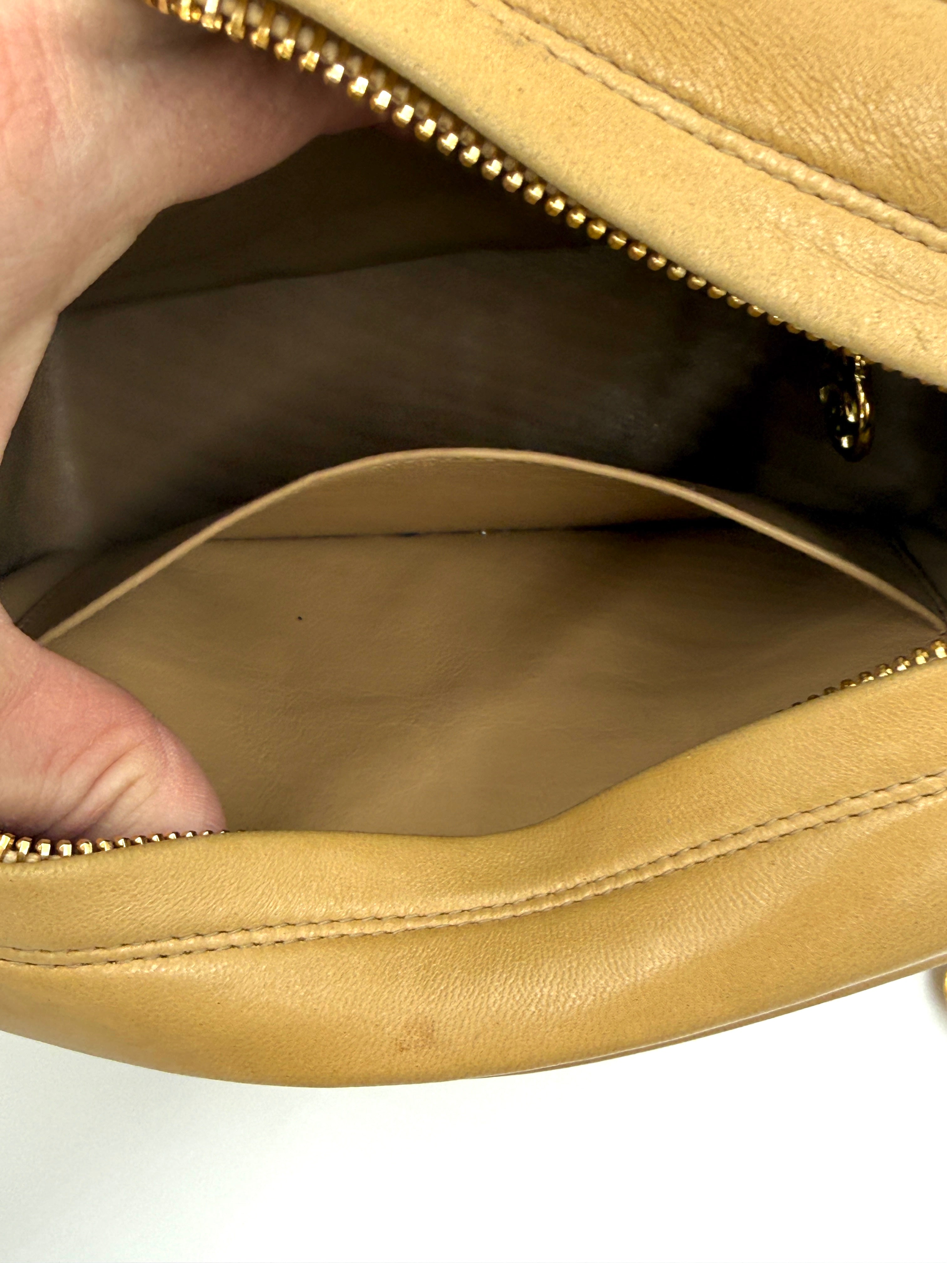 Pre-Owned Chanel Vintage Tassel Camera Bag Beige Gold Hardware - Authenticated