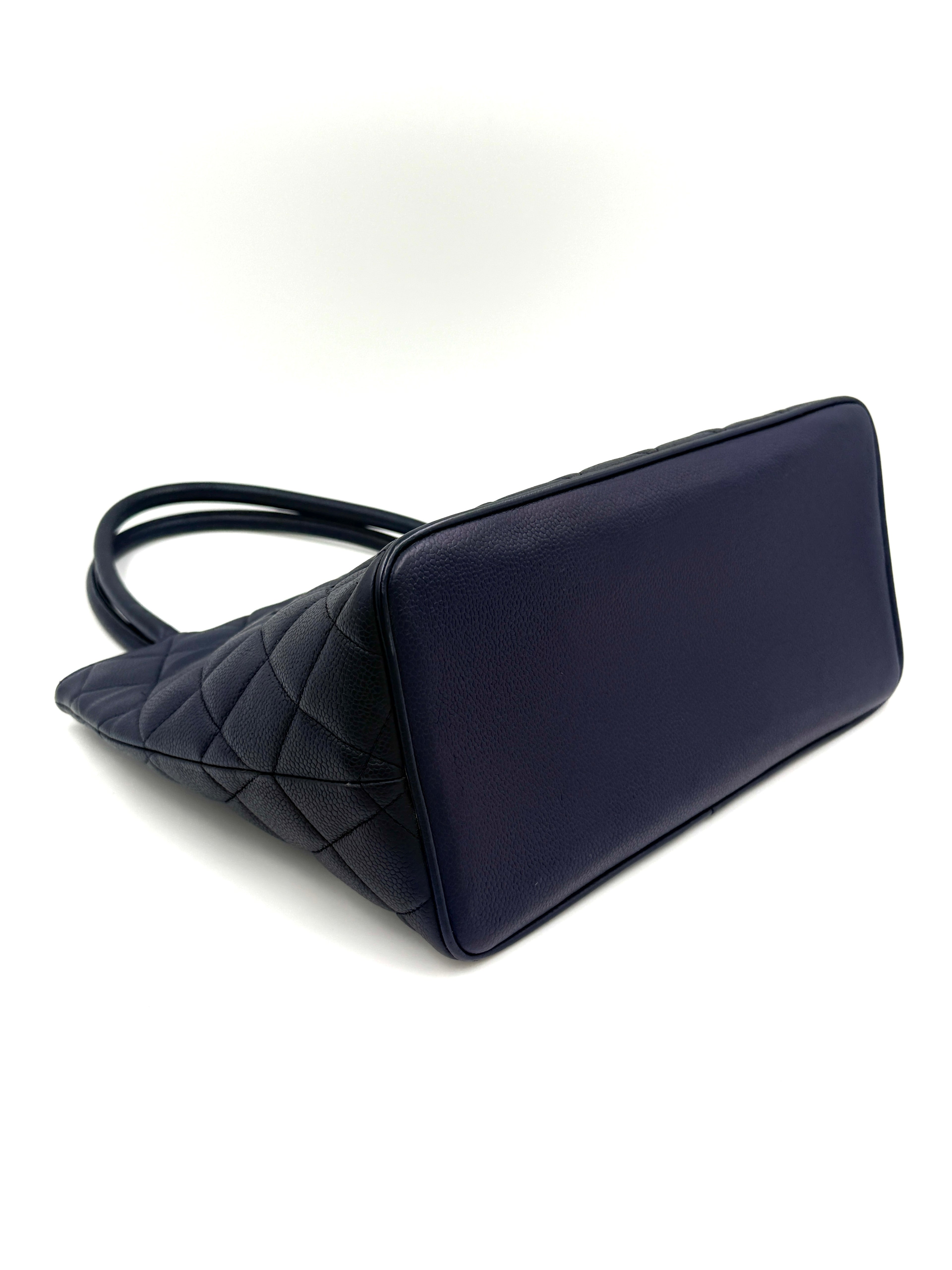 Pre-Owned Chanel Quilted Caviar Leather Navy Medallion Tote with Silver Hardware - Authenticated