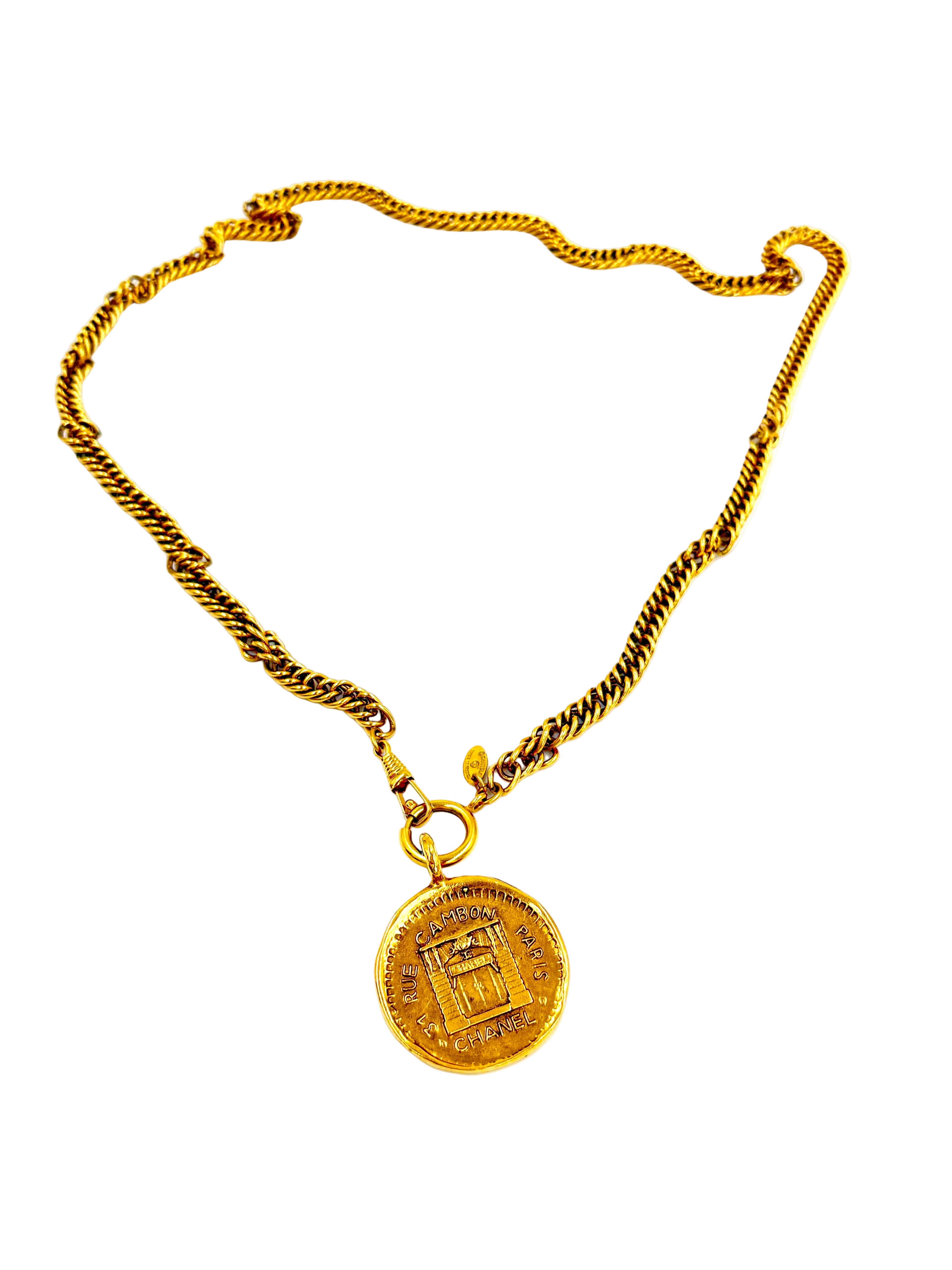 Pre-Owned Chanel Vintage 31 Rue Cambon Coin Medallion Necklace 24k Gold Plated - Authenticated