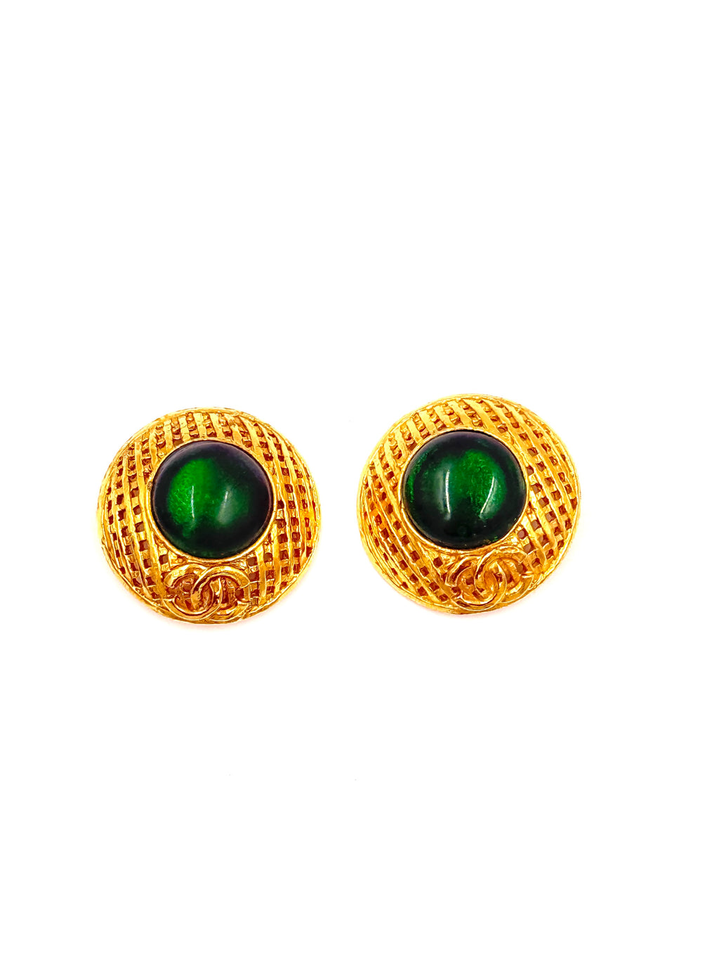 Pre-Owned Chanel Vintage Green Gripoix Glass Clip-On Earrings Gold Tone - Authenticated