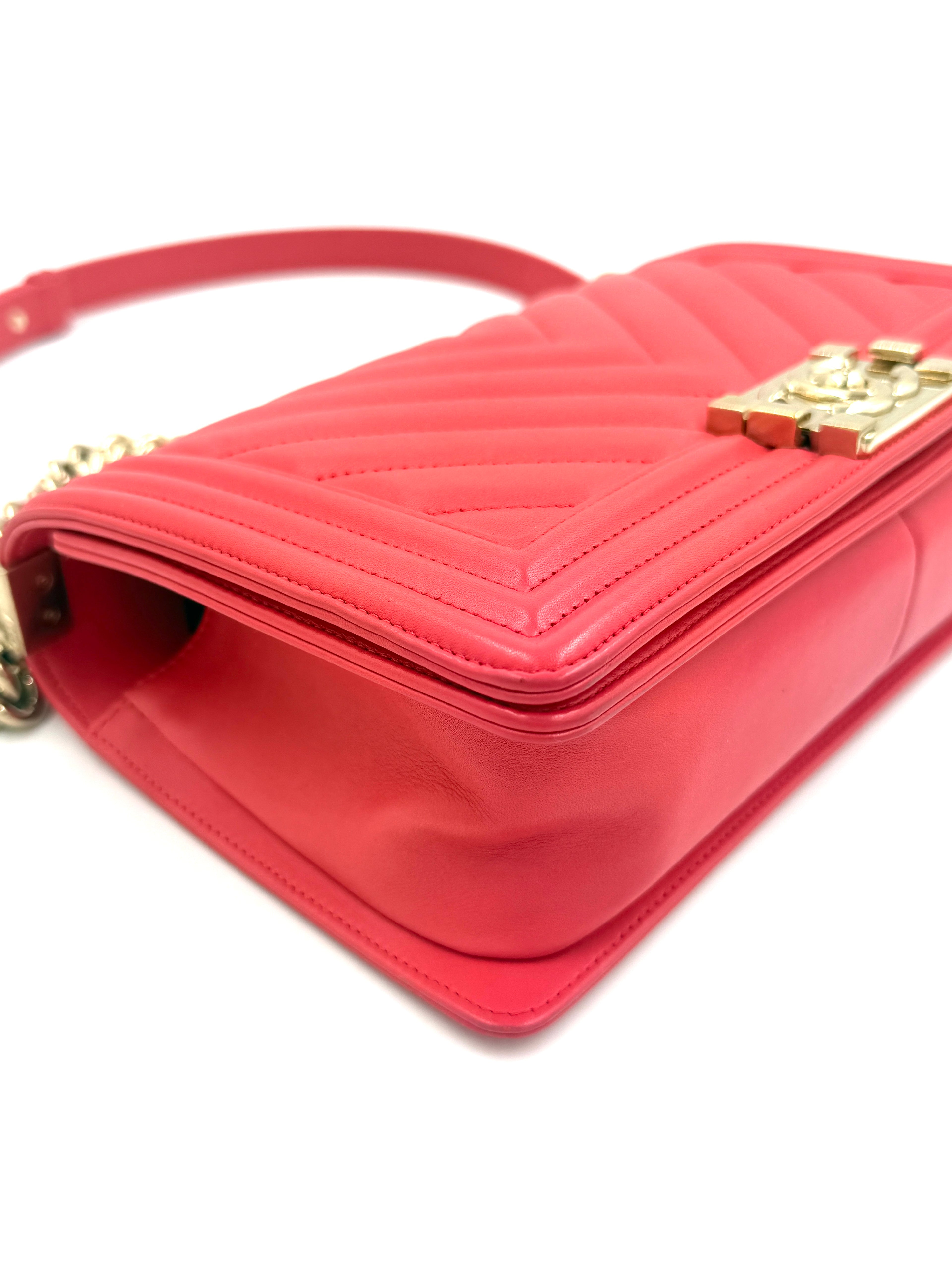 Pre-Owned Chanel Chevron Boy Bag Coral with Champagne Gold Hardware - Authenticated