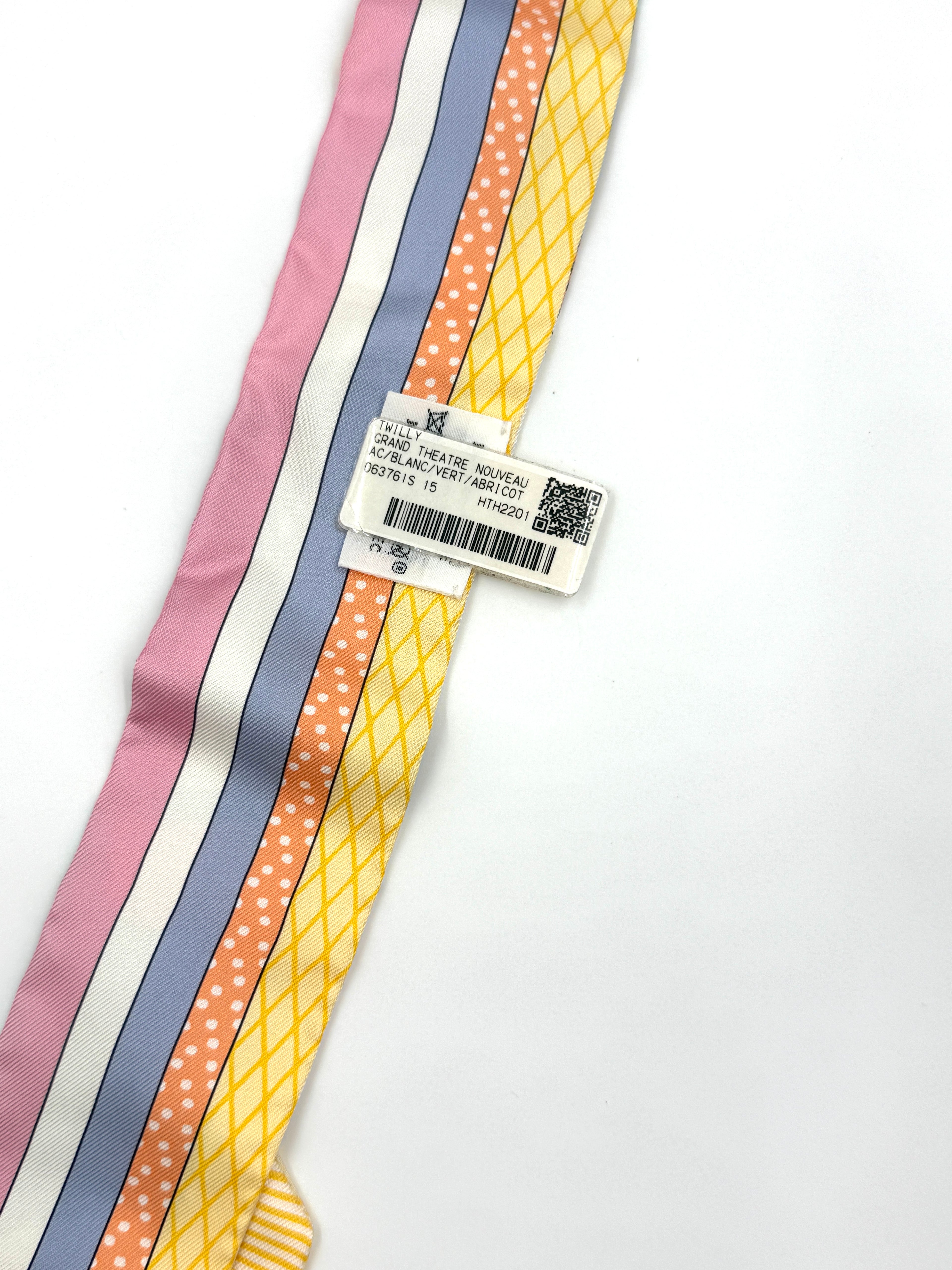 Pre-Owned Hermès Tiger Circus Twilly Scarf with Box - Authentic