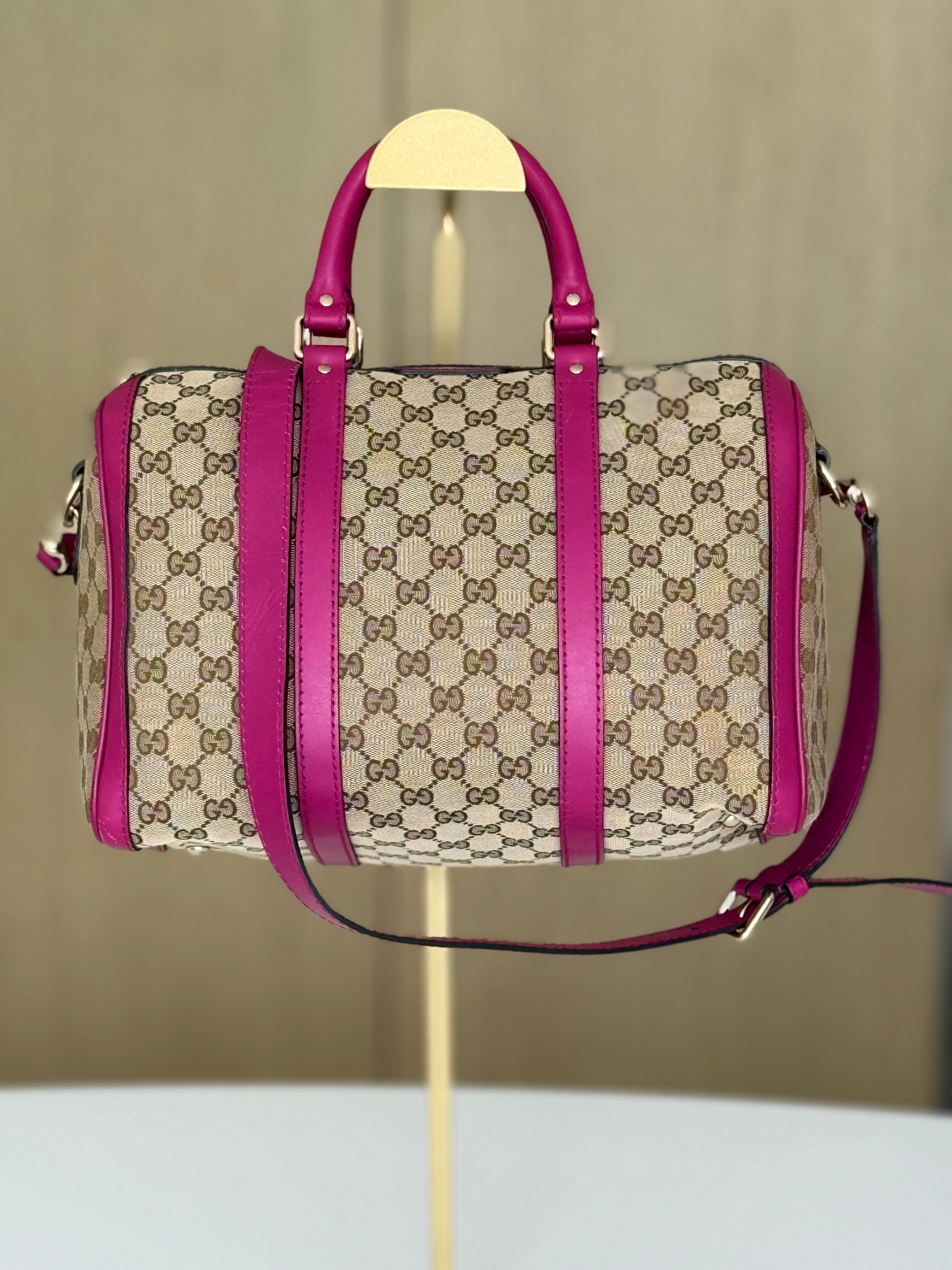 Gucci Boston Bag with Removable Strap and Magenta Details - Pre Owned Authentic