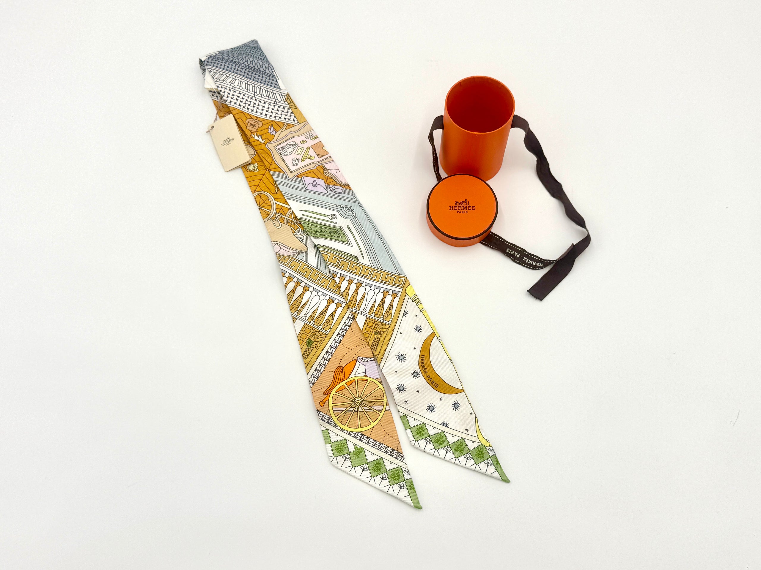 Hermes Objets de Curiosite Silk Twilly - Pre Owned Authentic