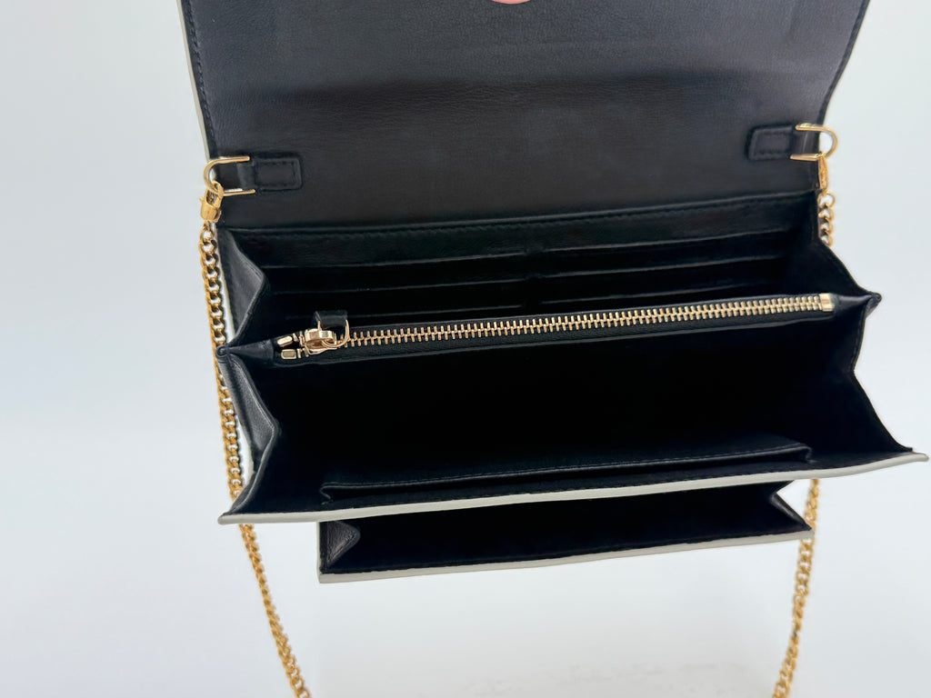 Alexander McQueen Skull Clasp Wallet on Chain Ivory - Pre Owned Authentic