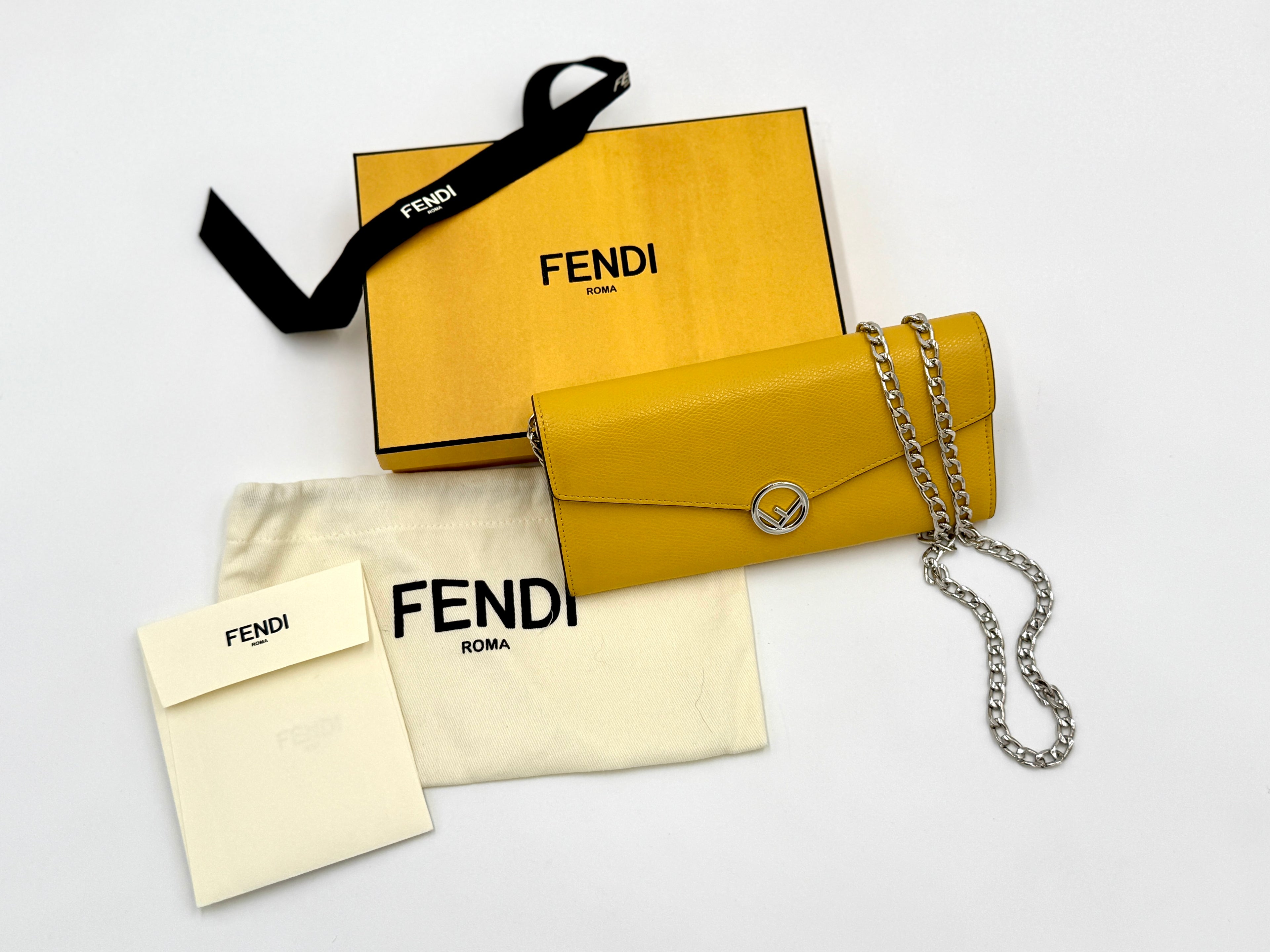 Pre-Owned Fendi Wallet With Box, Dustbag and Chain - Authenticated