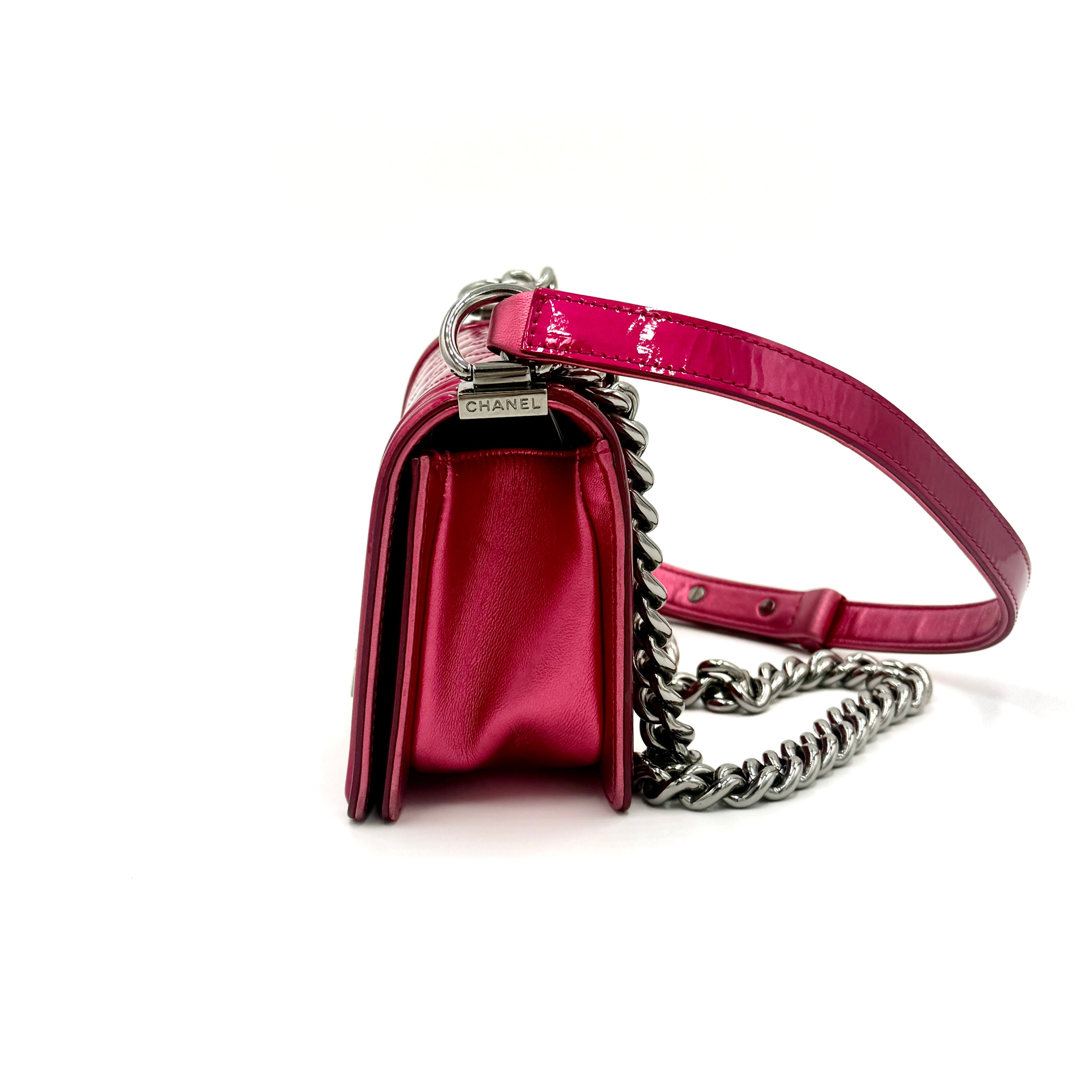 Pre-Owned Chanel Pink Liquid Patent Small Boy Bag with Ruthenium Hardware - Authenticated