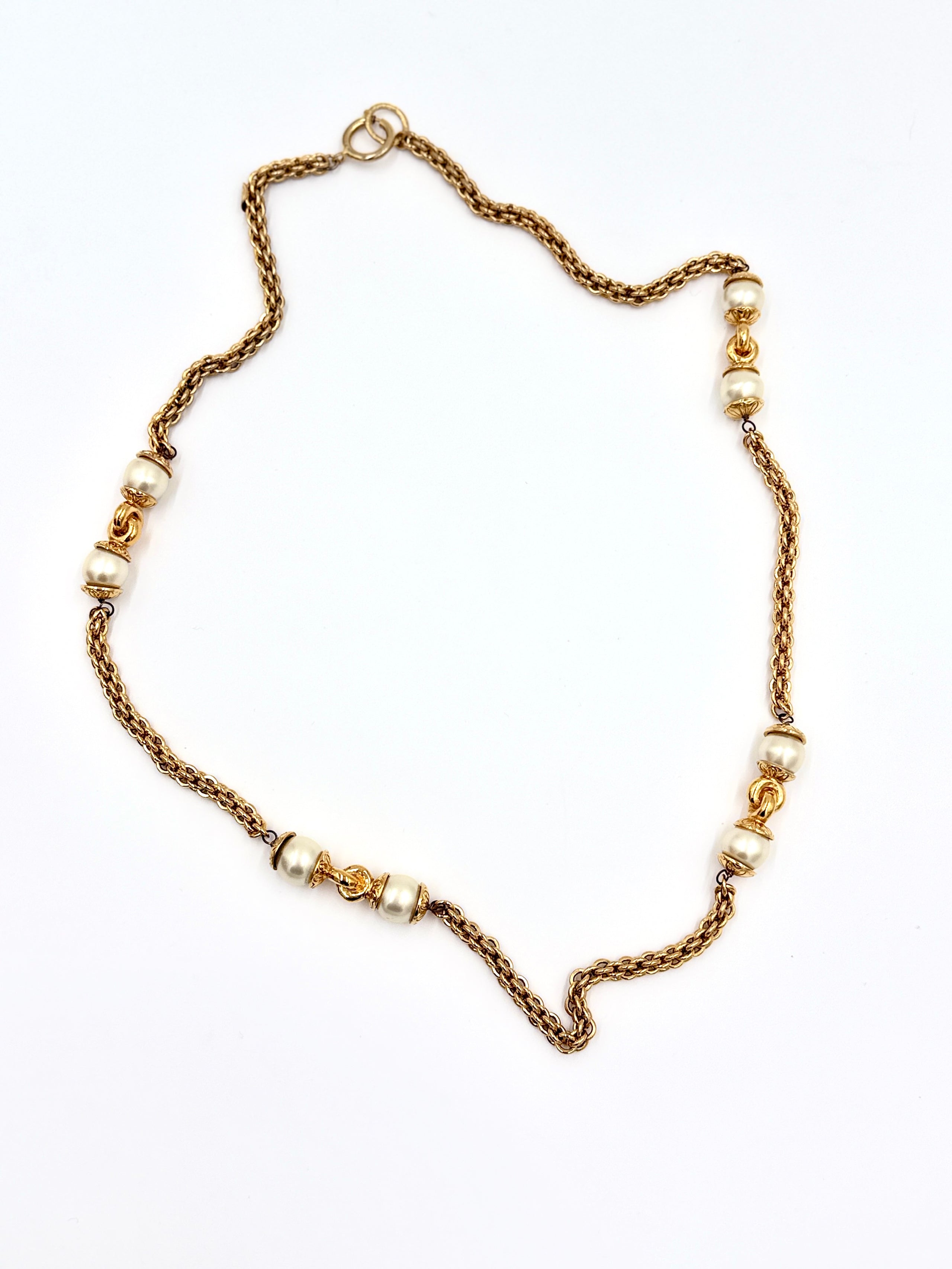 Chanel Faux South Sea Pearl and Chain Flapper Necklace - Pre Owned Authentic