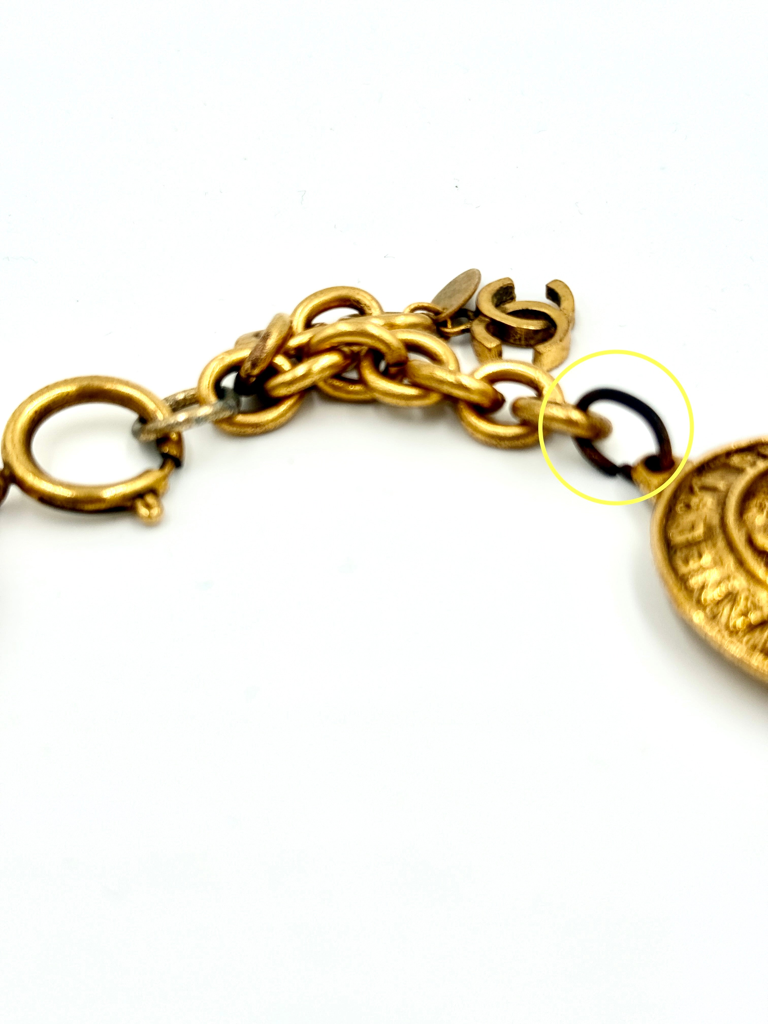 Chanel Vintage 31 Rue Cambon Medallion Necklace - Pre Owned Authentic