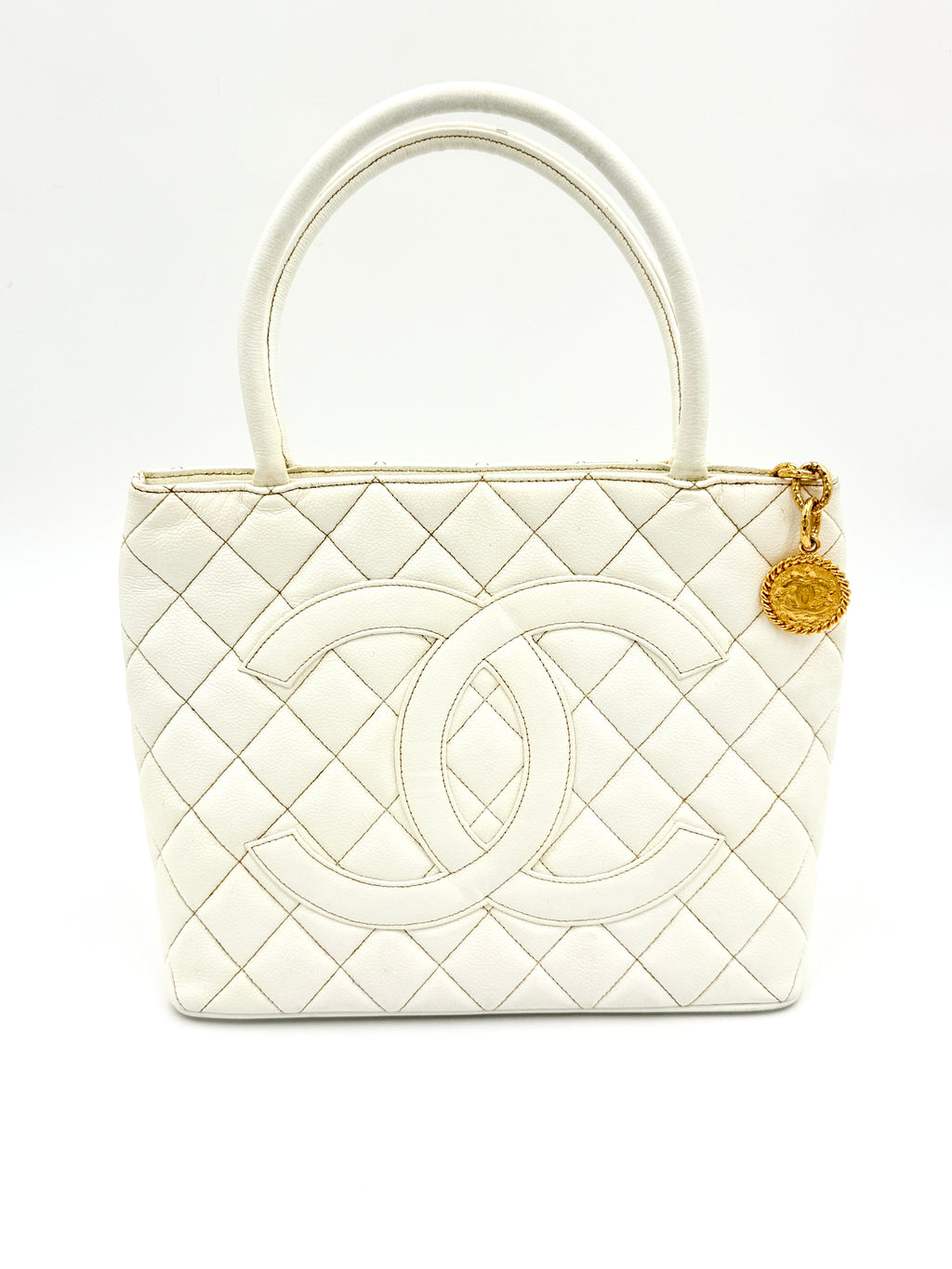 Pre-Owned Chanel Vintage White Caviar Leather Medallion Tote with Gold Hardware - Authenticated