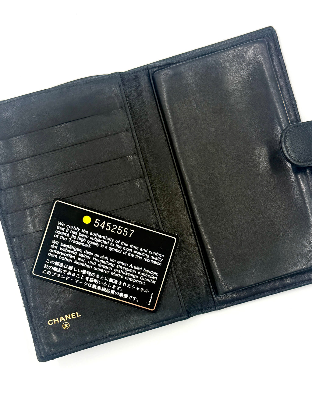 Pre-Owned Chanel Vintage CC Caviar Wallet - Authenticated