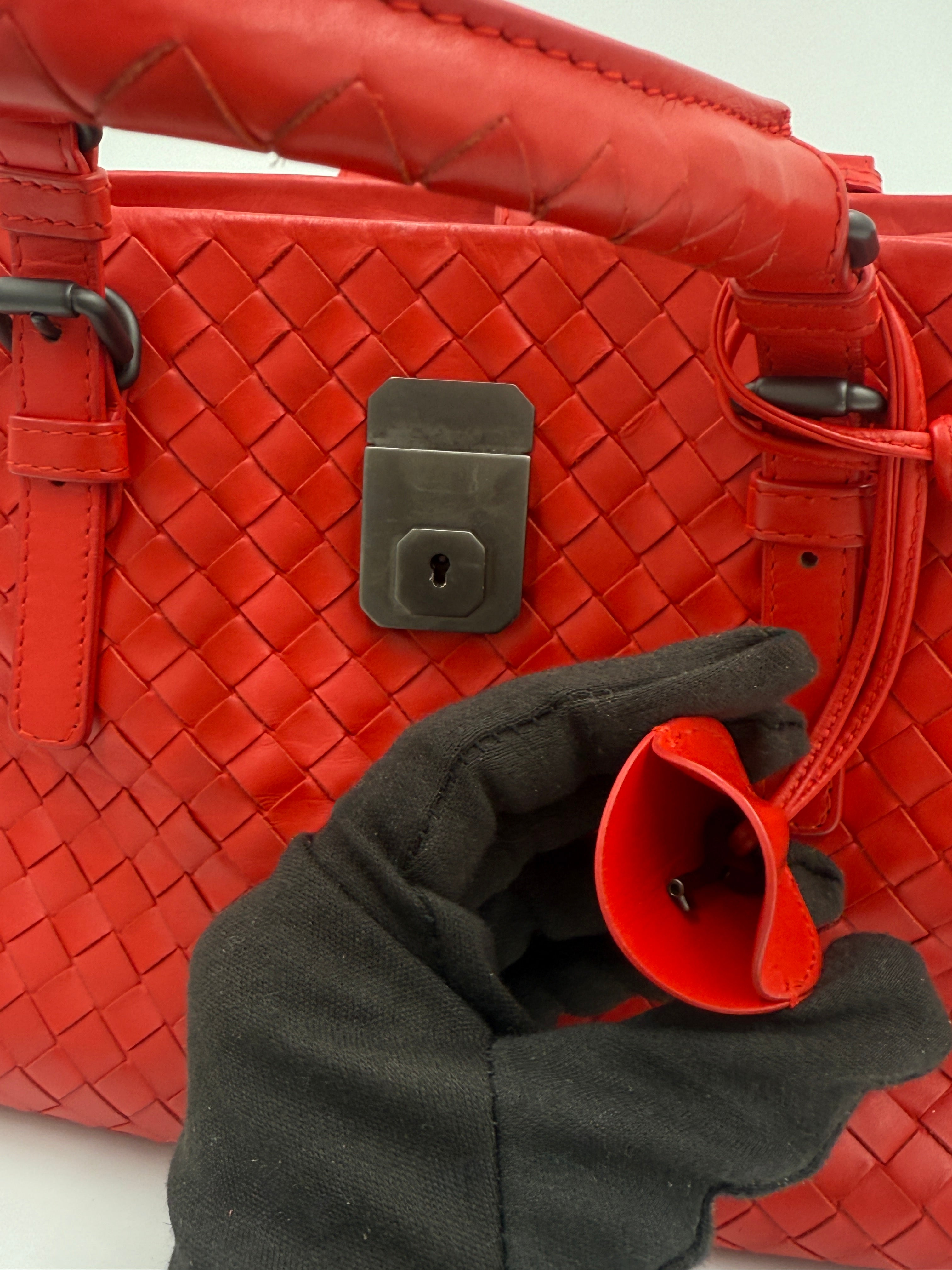 Bottega Veneta Red Intrecciato Leather Top Handle Bag - Pre Owned Authentic