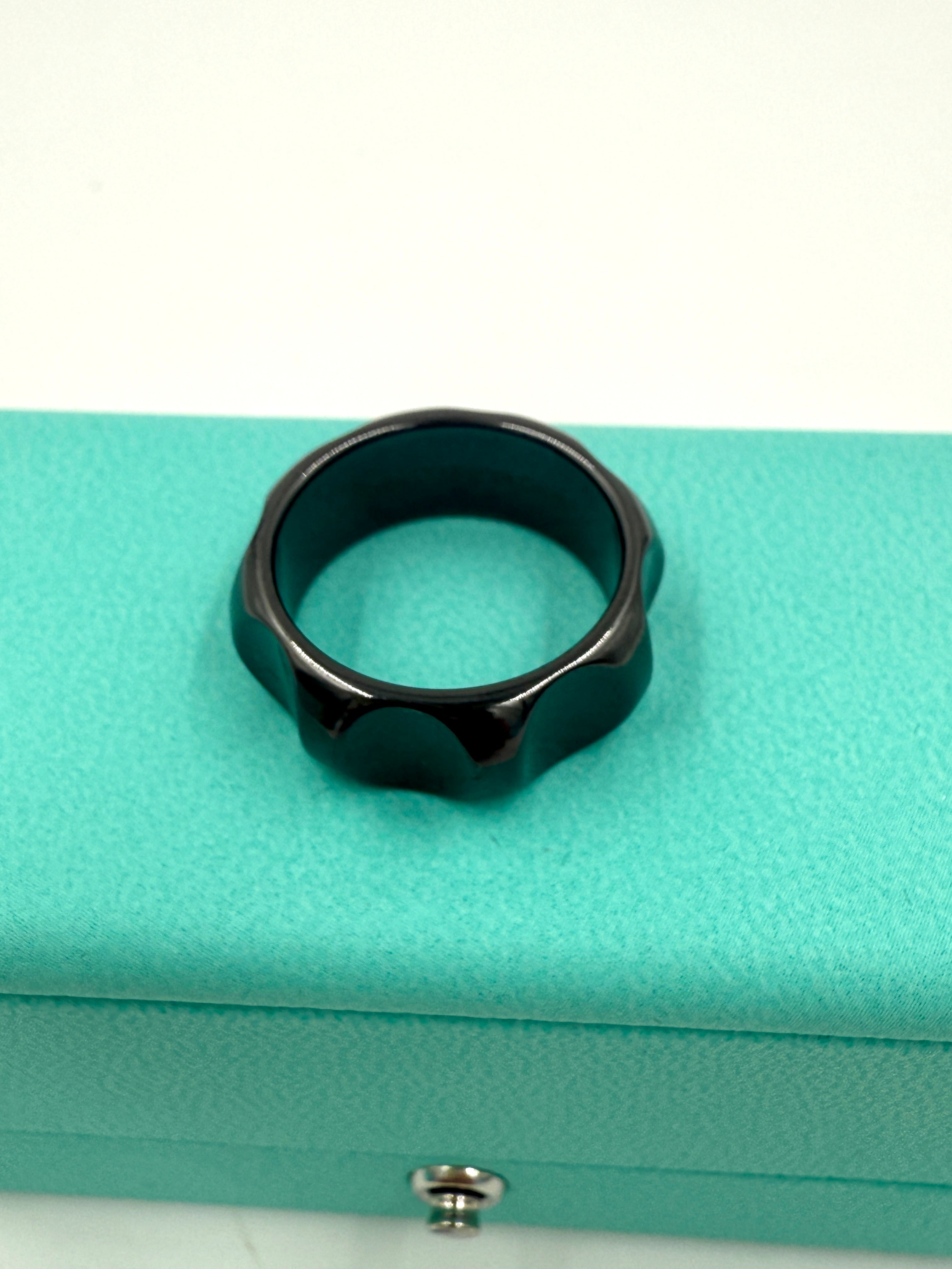 Tiffany & Co Black Titanium Paloma Picasso Groove Ring Band - Pre Owned Authentic