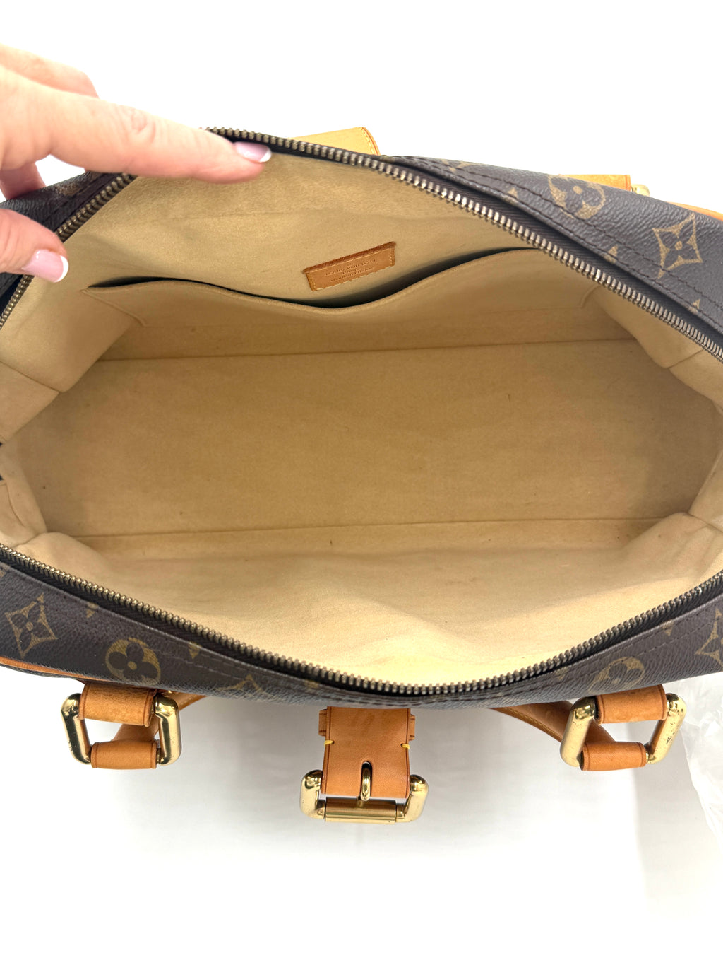 Louis Vuitton Monogram Canvas Manhattan GM - Pre Owned Authentic